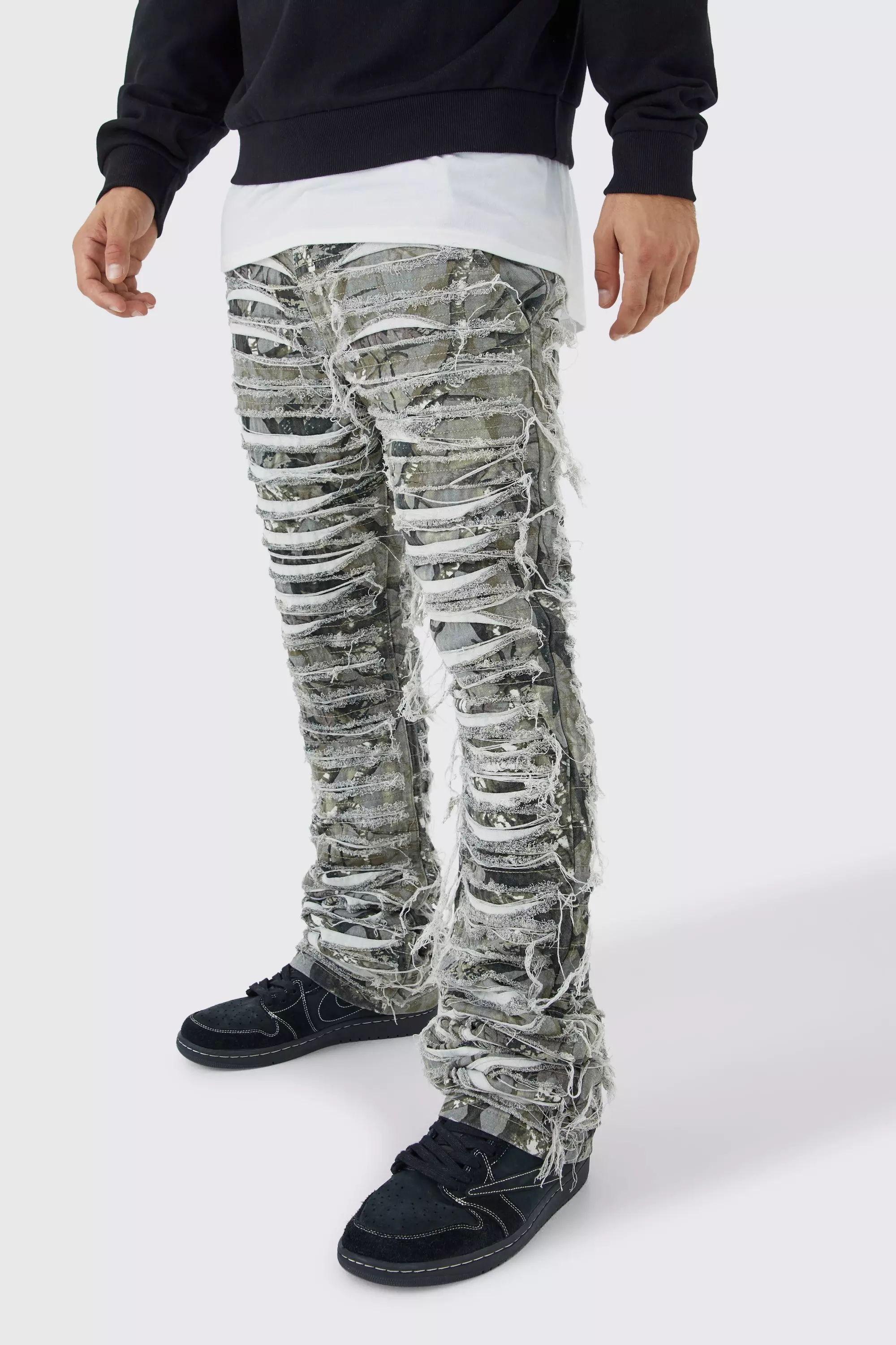 Distressed best sale camo jeans