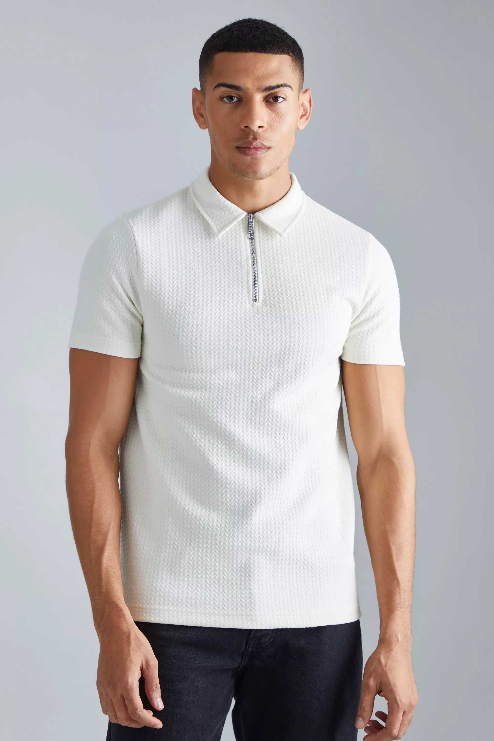 Muscle Fit Short Sleeve Cable Jacquard Polo | boohooMAN UK