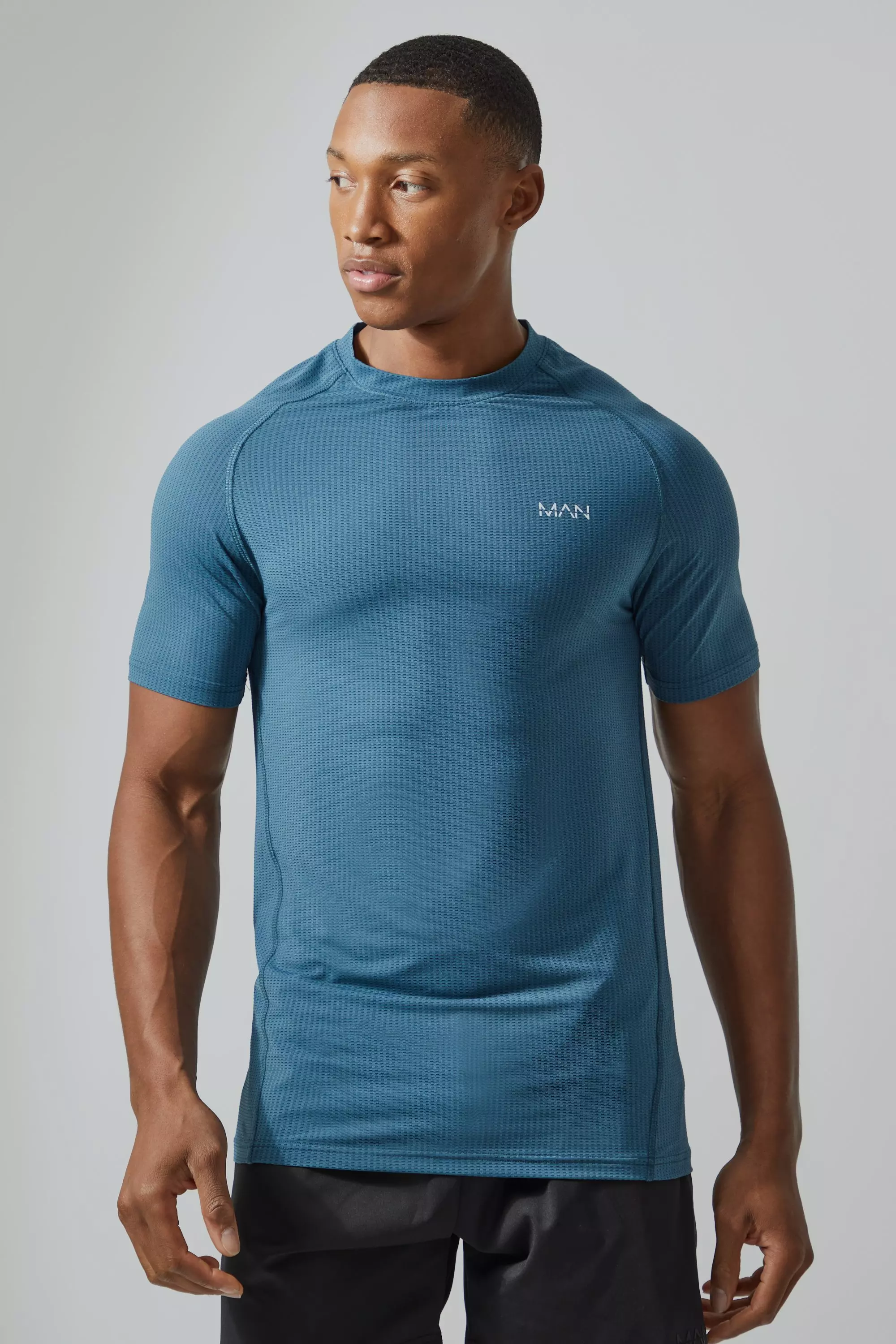 T shirt de sport moulant MAN Active boohooMAN FR