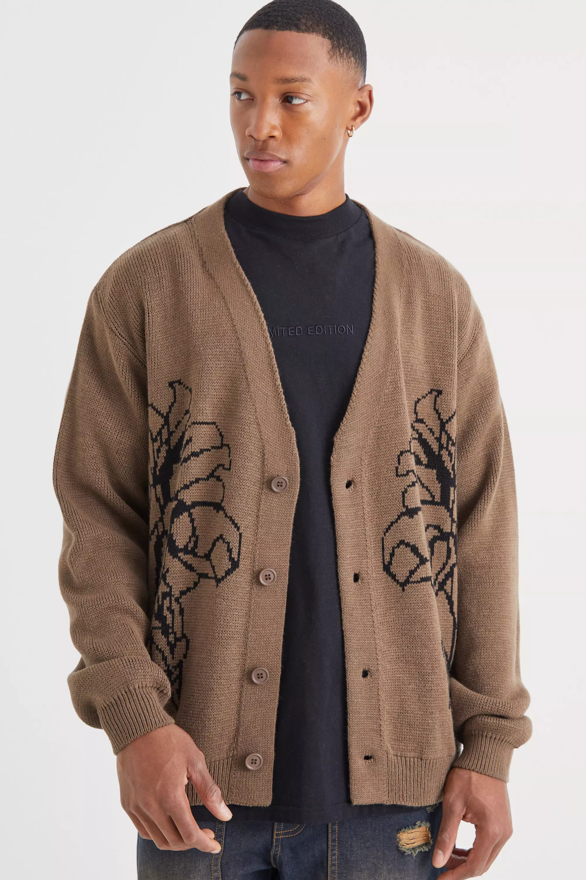 Relaxed Line Graphic Flower Cardigan | boohooMAN USA