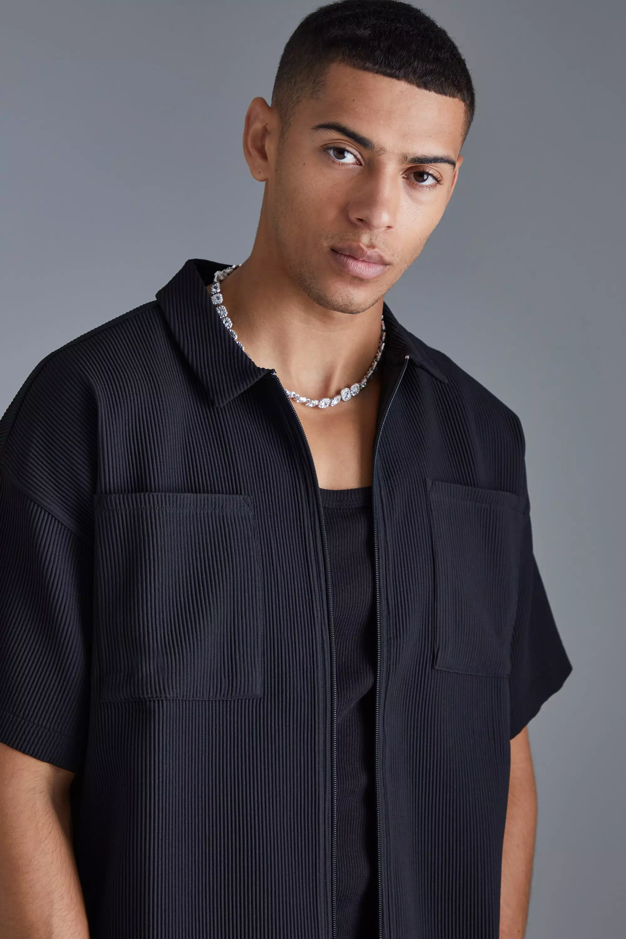 Pleated Boxy Zip Through Collared Short Sleeve Shirt boohooMAN USA