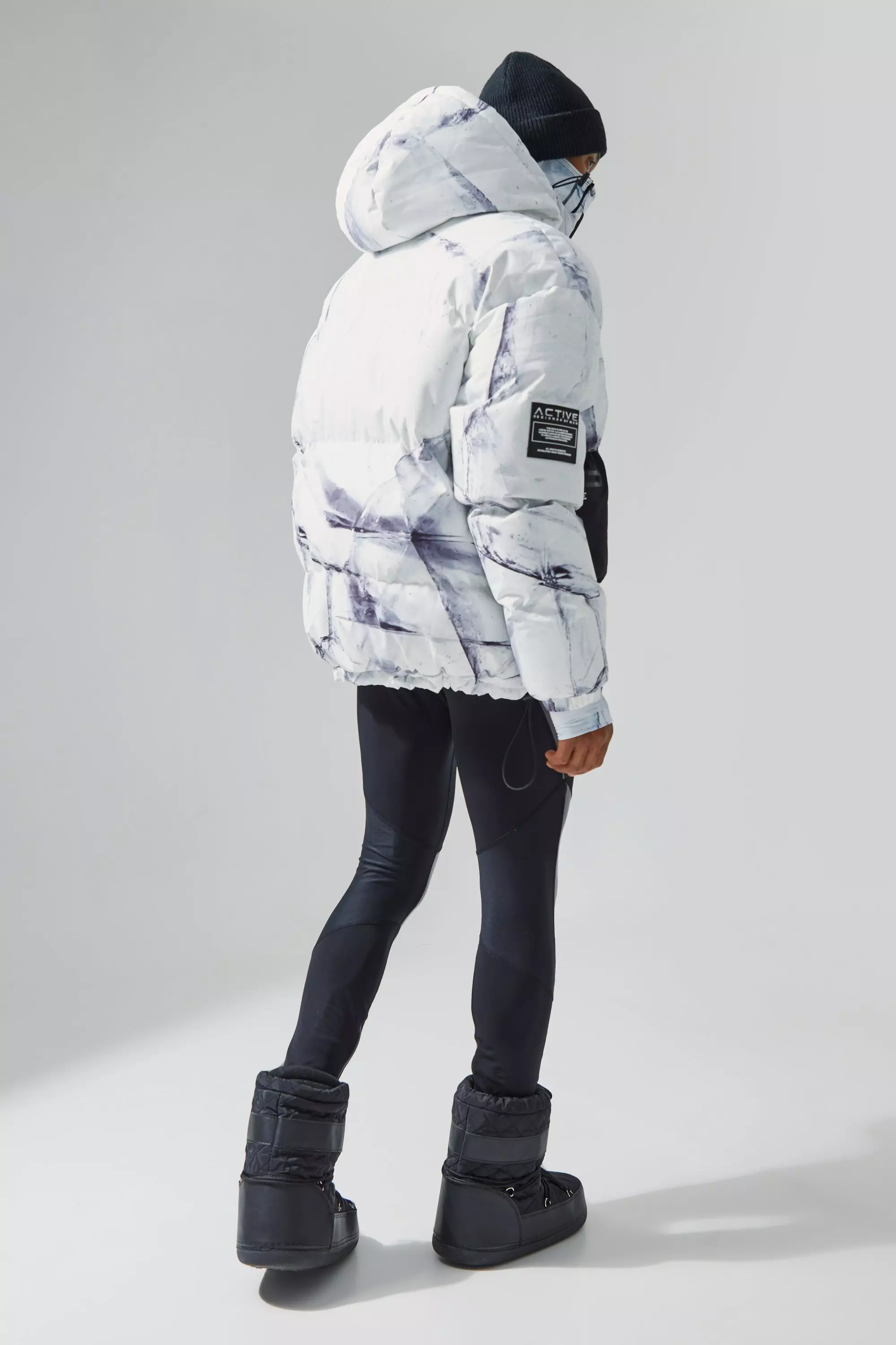 Recycled capsule hot sale puffer jacket