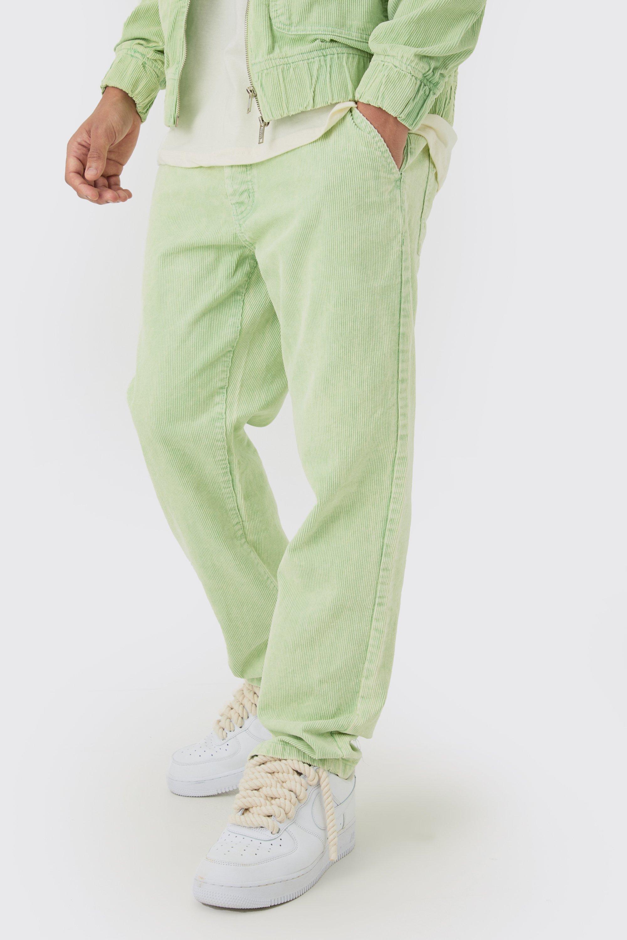 Image of Pantaloni affusolati rilassati in velluto a coste color salvia, Verde