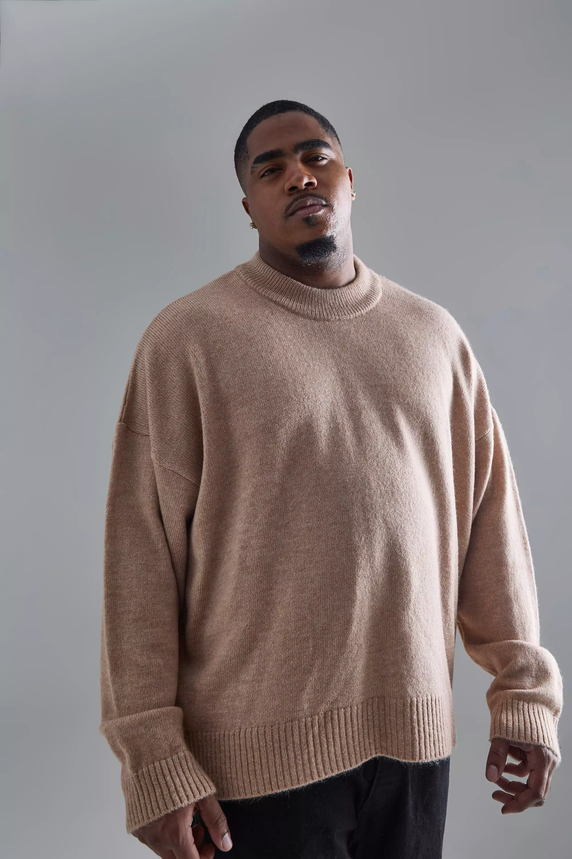 Drop shoulder outlet jumper