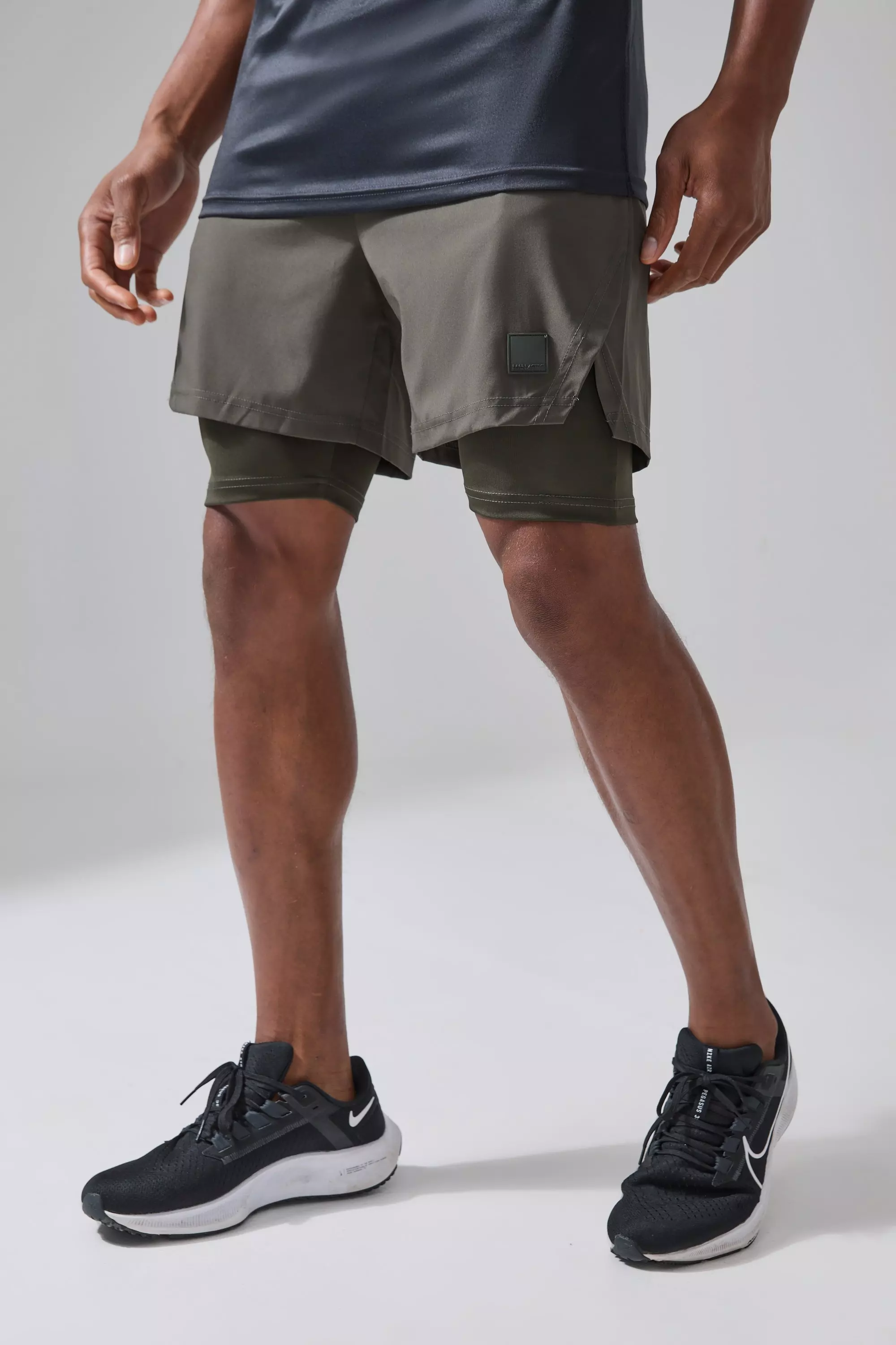 Man Active Gym 2 In 1 Shorts