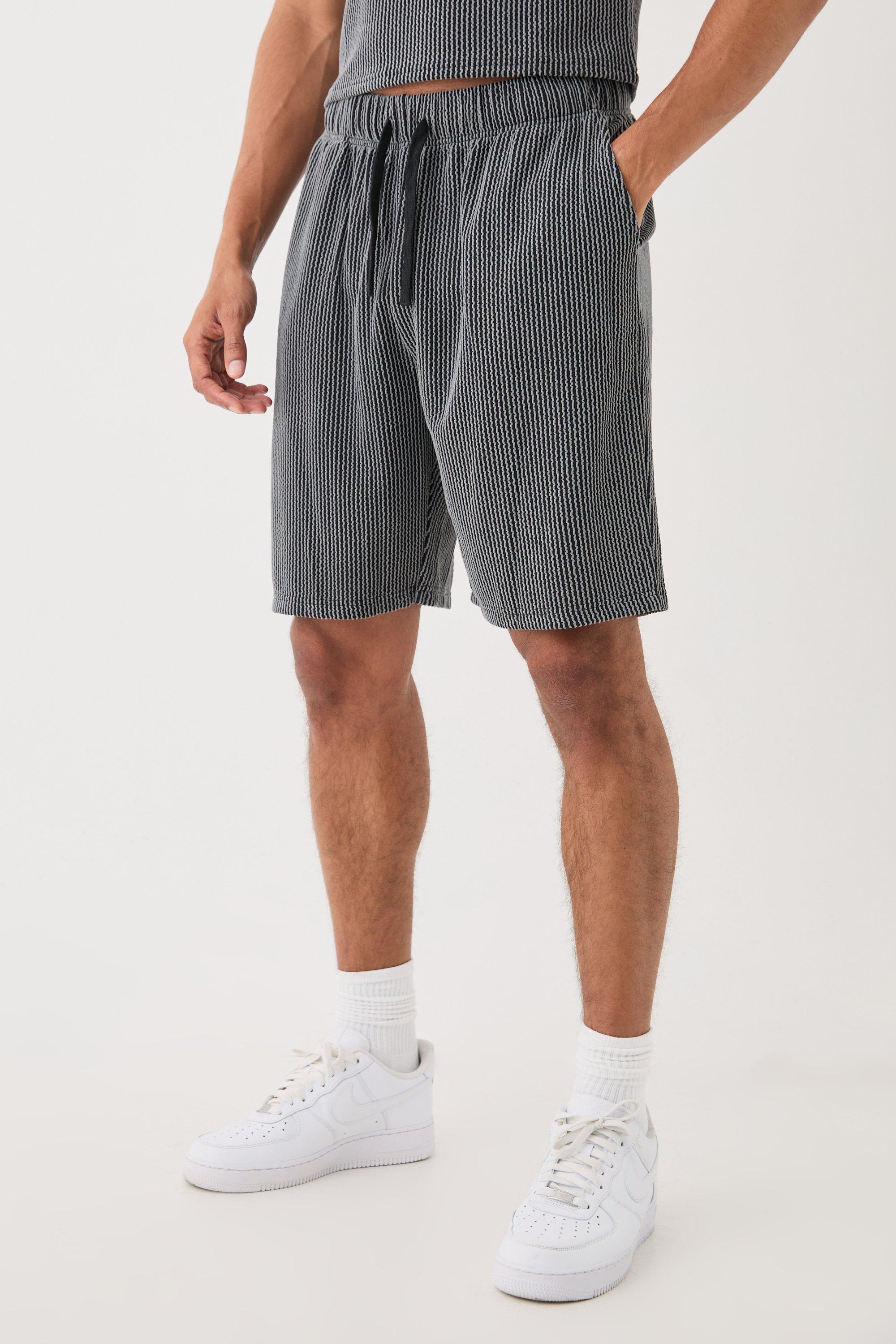 Image of Relaxed Fit Mid Length Stripe Texture Shorts, Nero