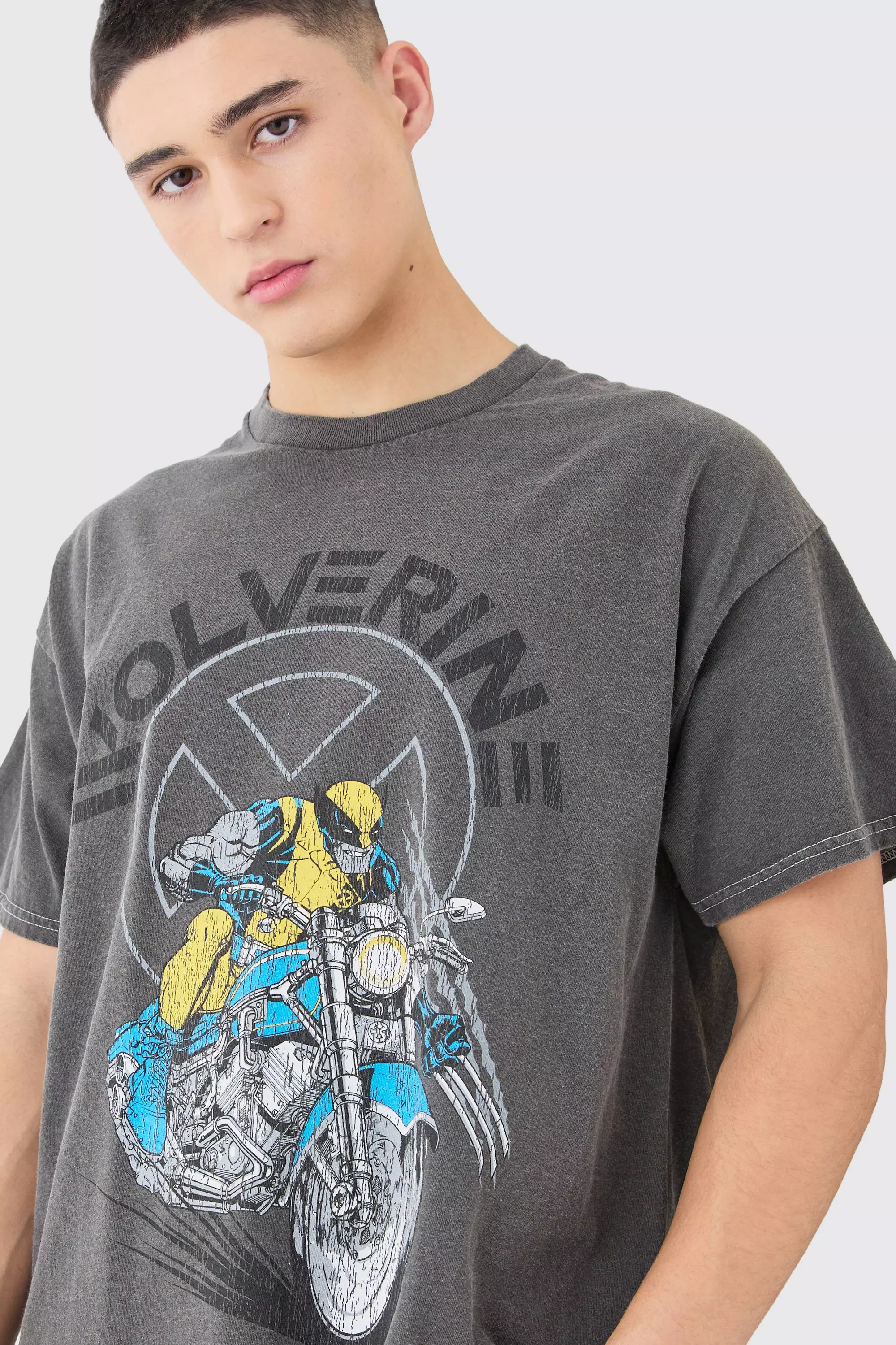Oversized X Men Wolverine Wash License T-shirt | boohooMAN USA