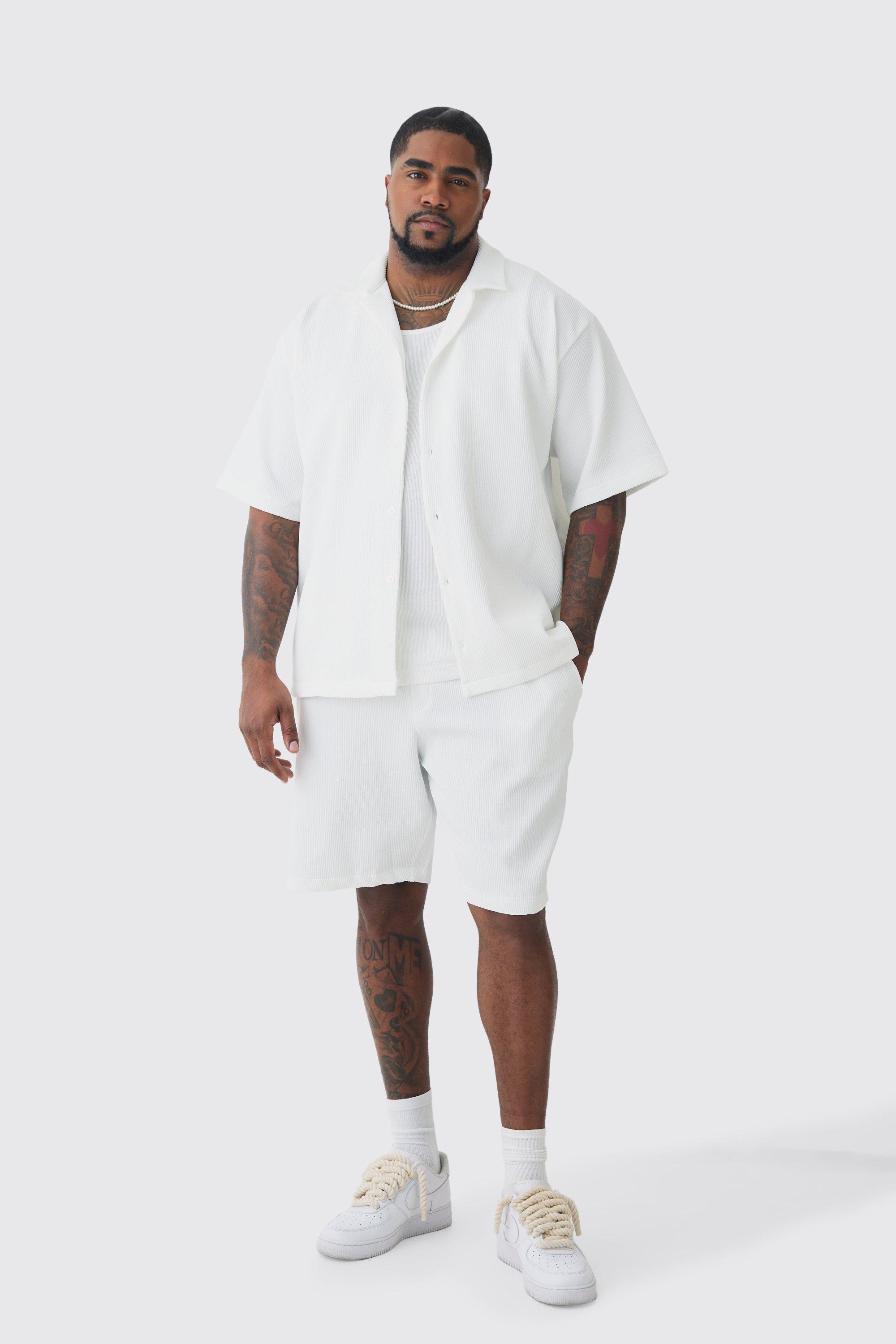Image of Set Plus Size camicia a maniche corte a pieghe & pantaloncini con rever scesi, Bianco