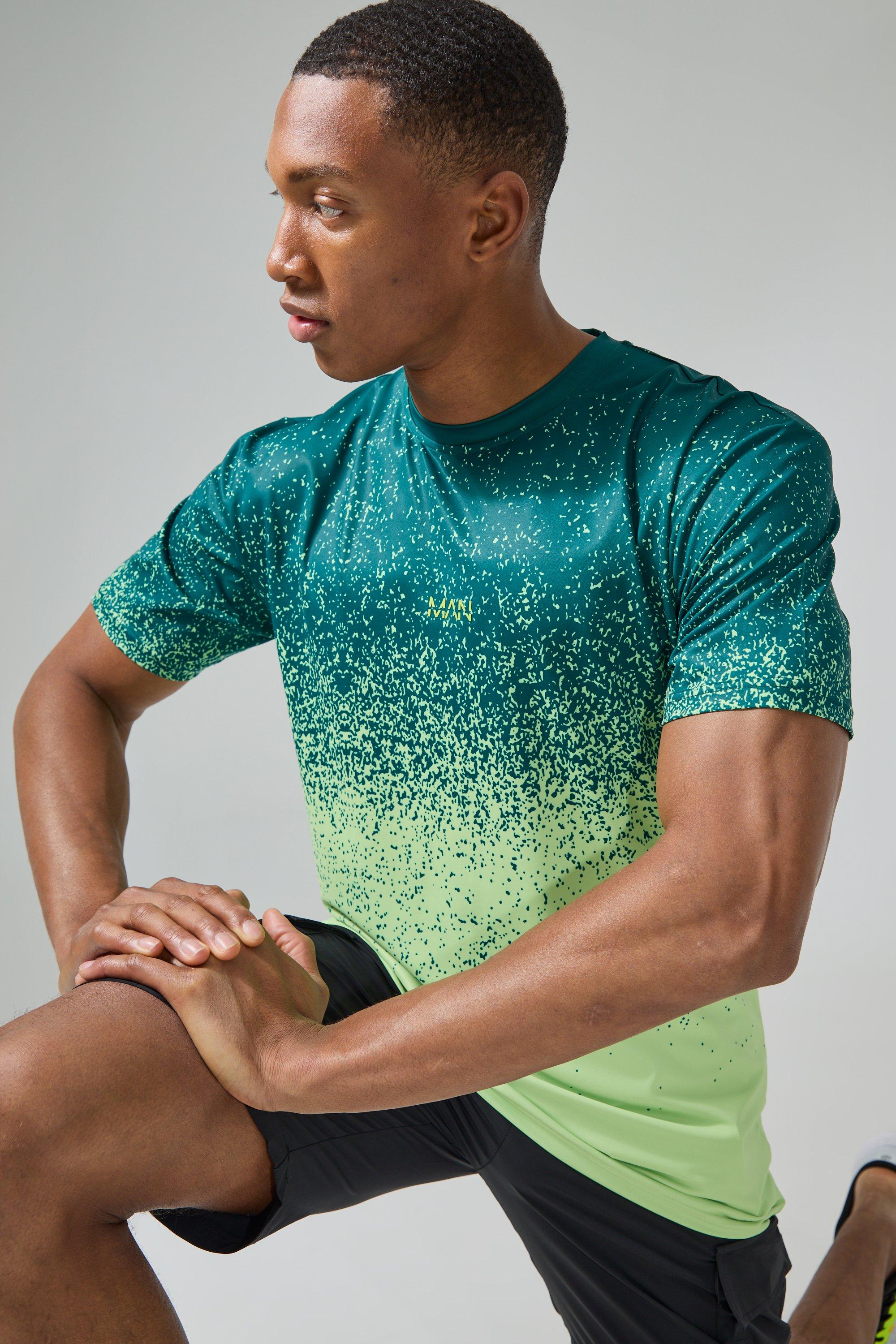 Image of Man Active Gym Green Ombre Set In Sleeve T-shirt, Verde
