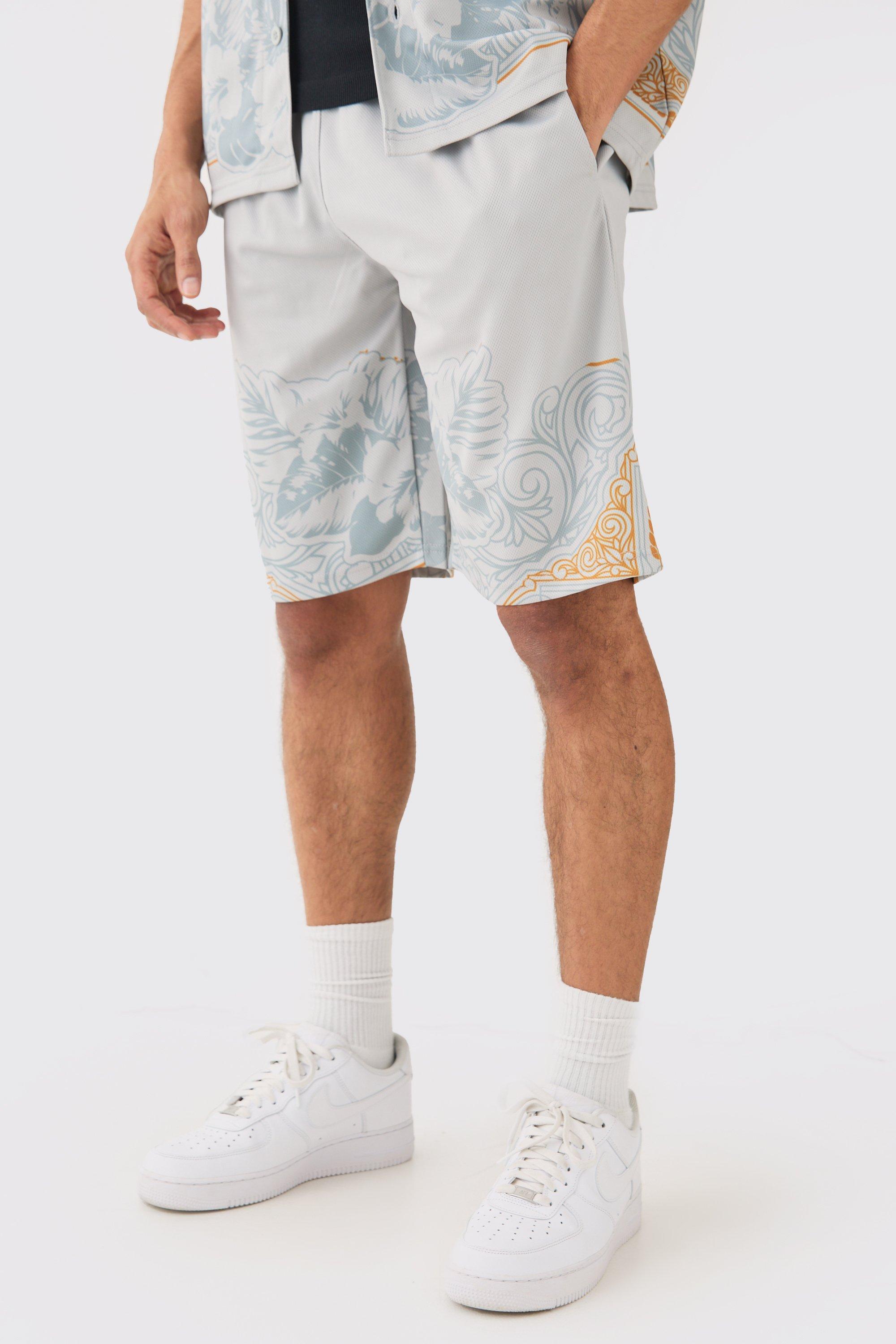 Image of Relaxed Long Length Mesh Printed Short, Grigio