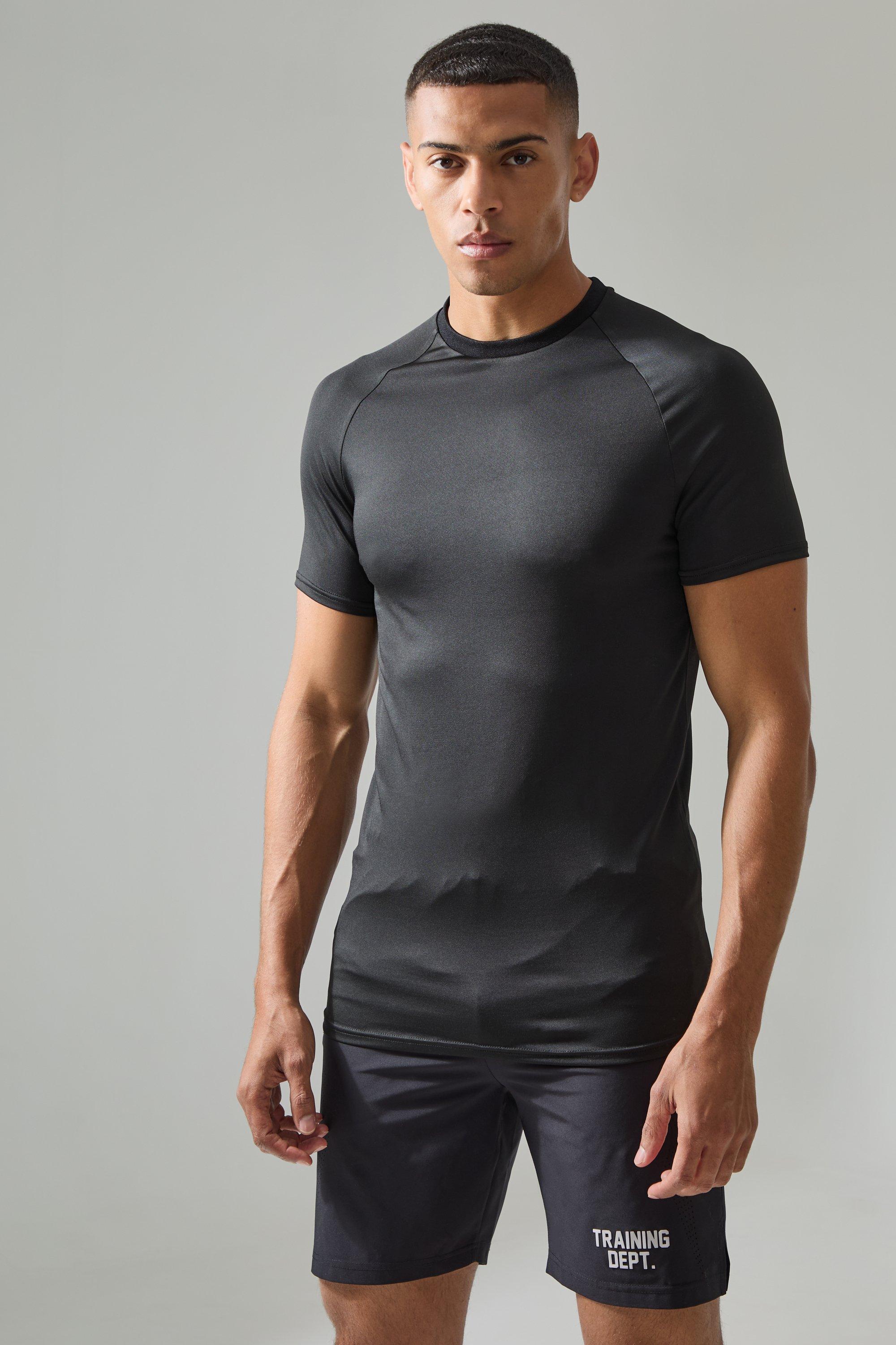 Image of Man Active Essentials Gym Muscle Fit Raglan T-shirt, Nero