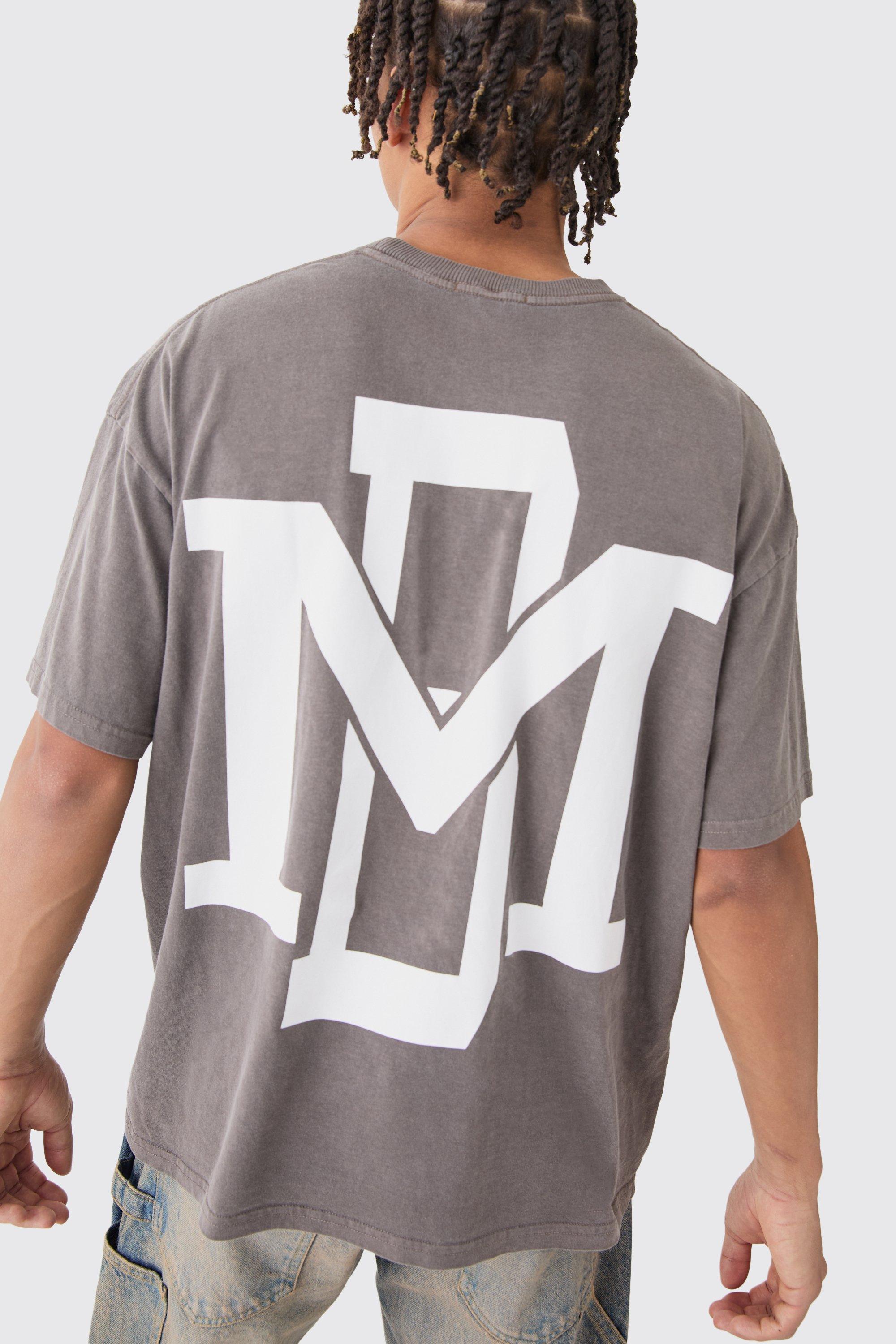 Image of T-shirt squadrata oversize slavata con grafica Bm, Brown