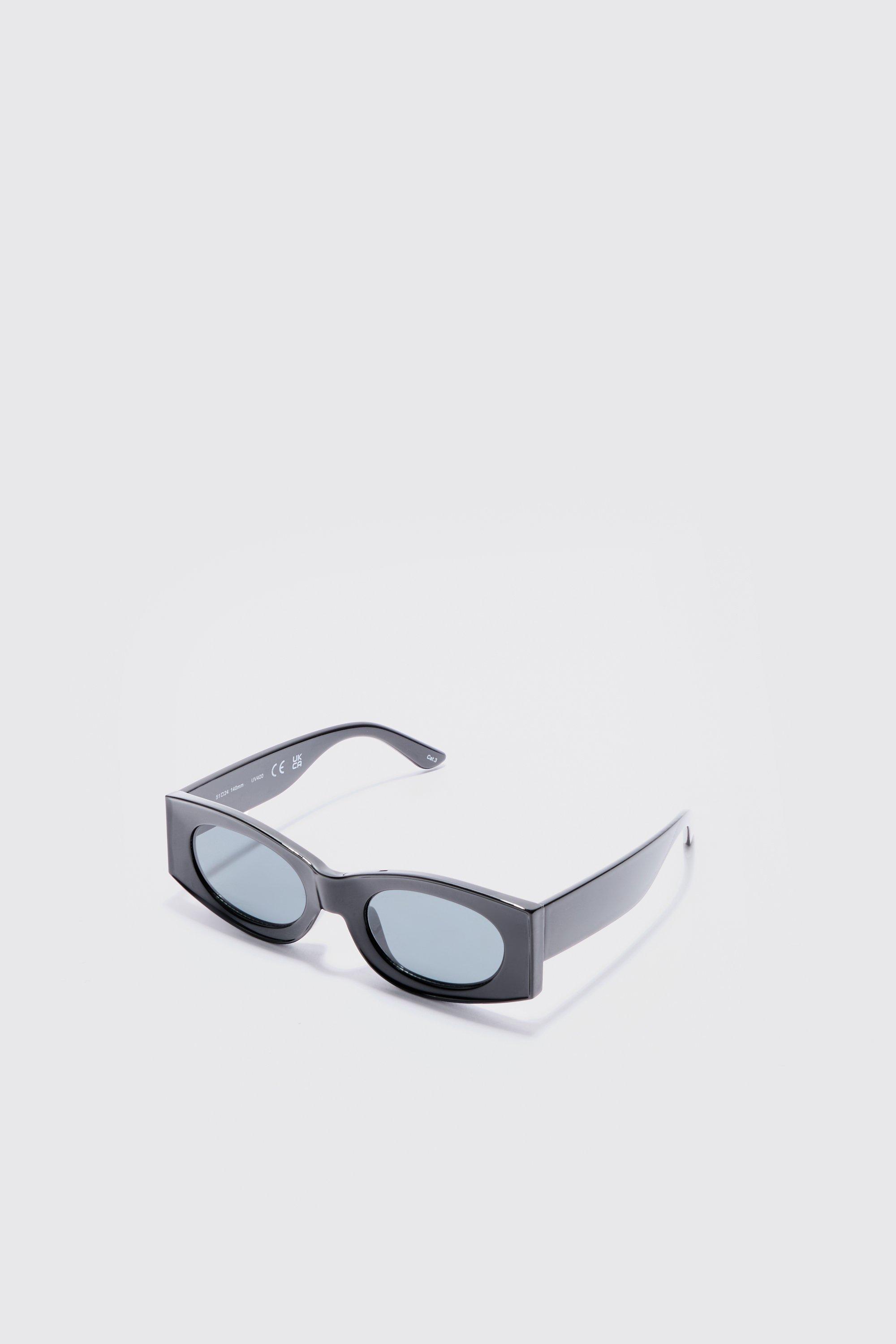 Image of Oval Chunky Plastic Sunglasses In Black, Nero