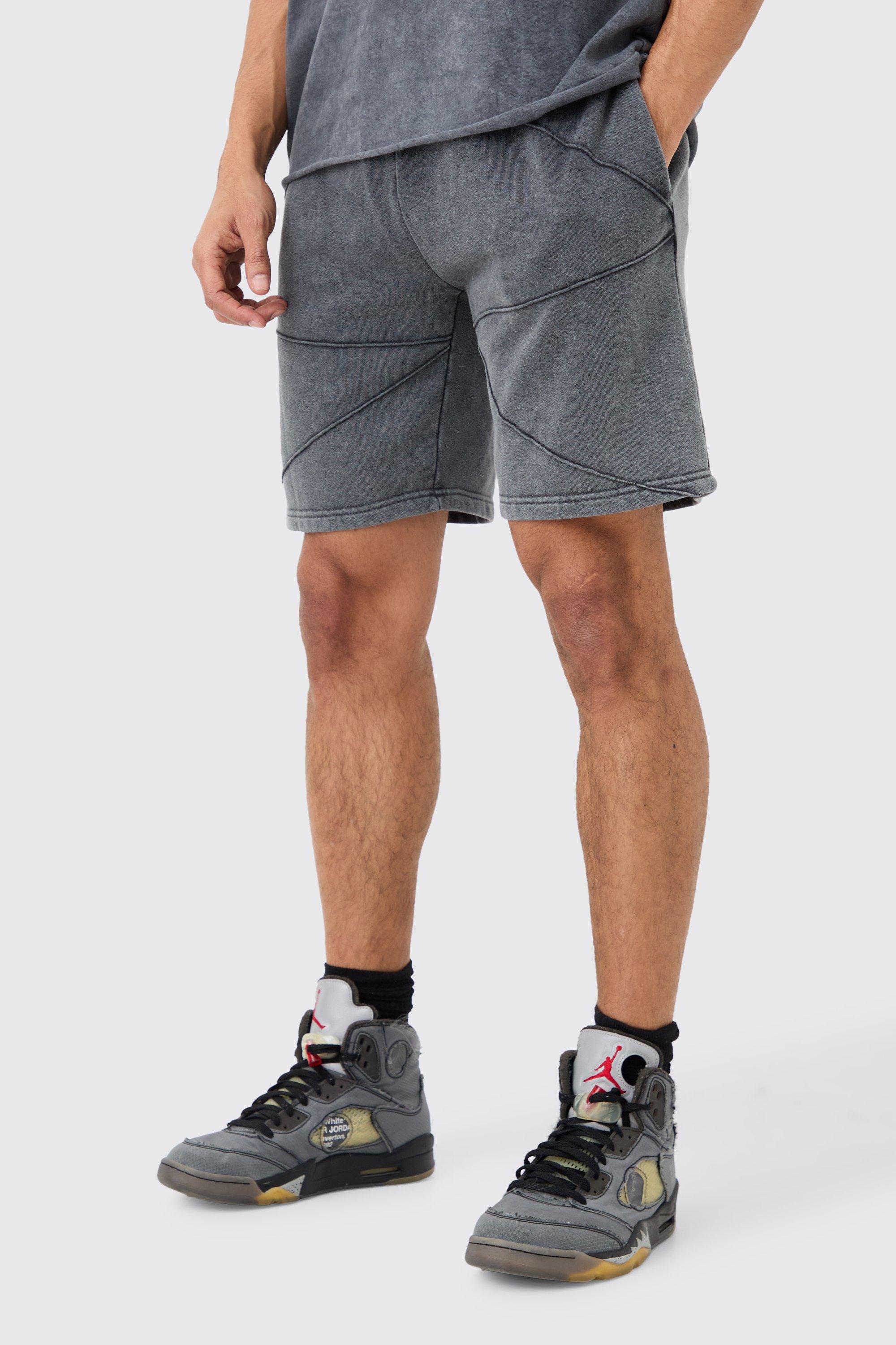 Image of Wash Pintuck Relaxed Short, Grigio