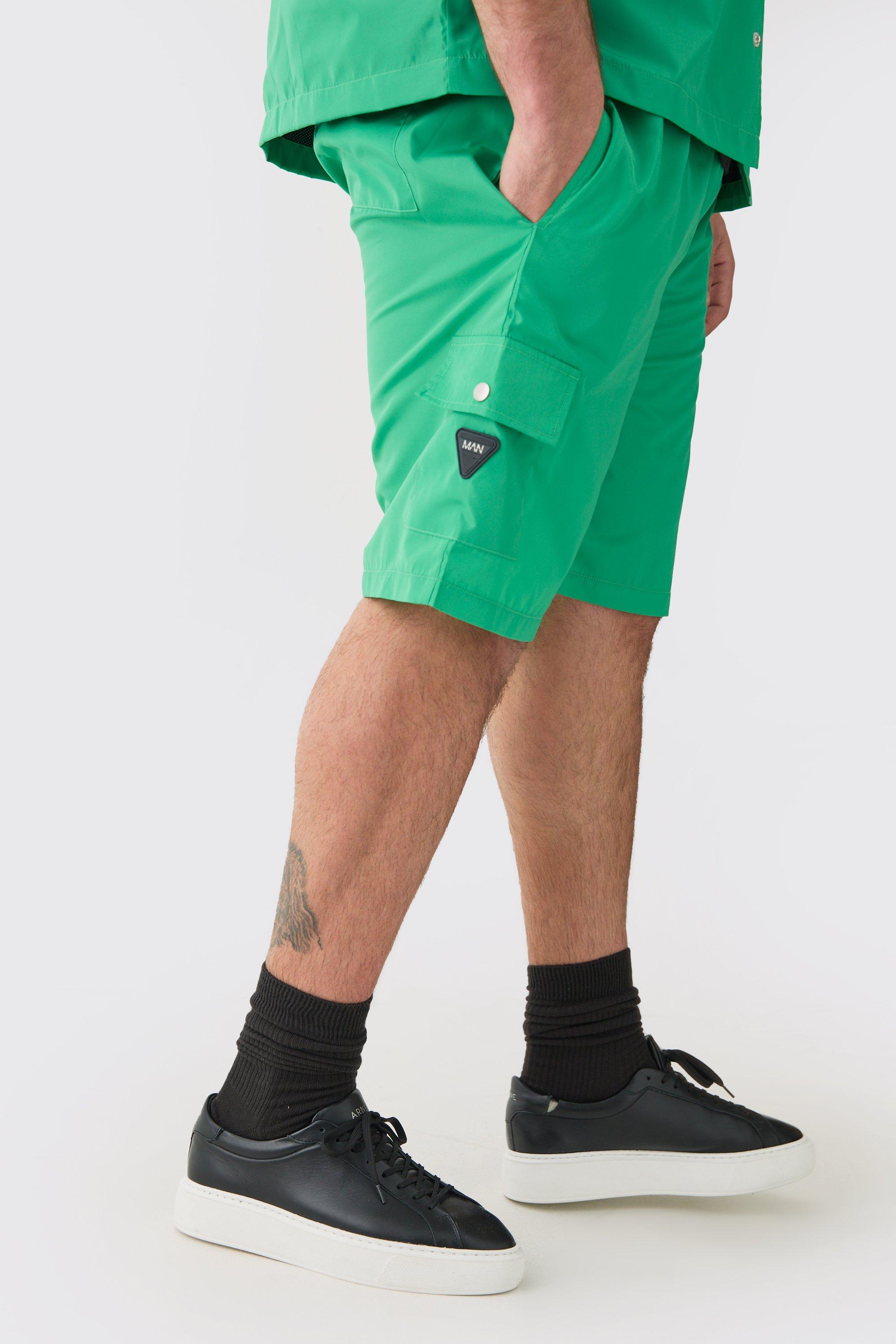 Mens Green Plus Elasticated Waist Relaxed Nylon Man Cargo Short, Green