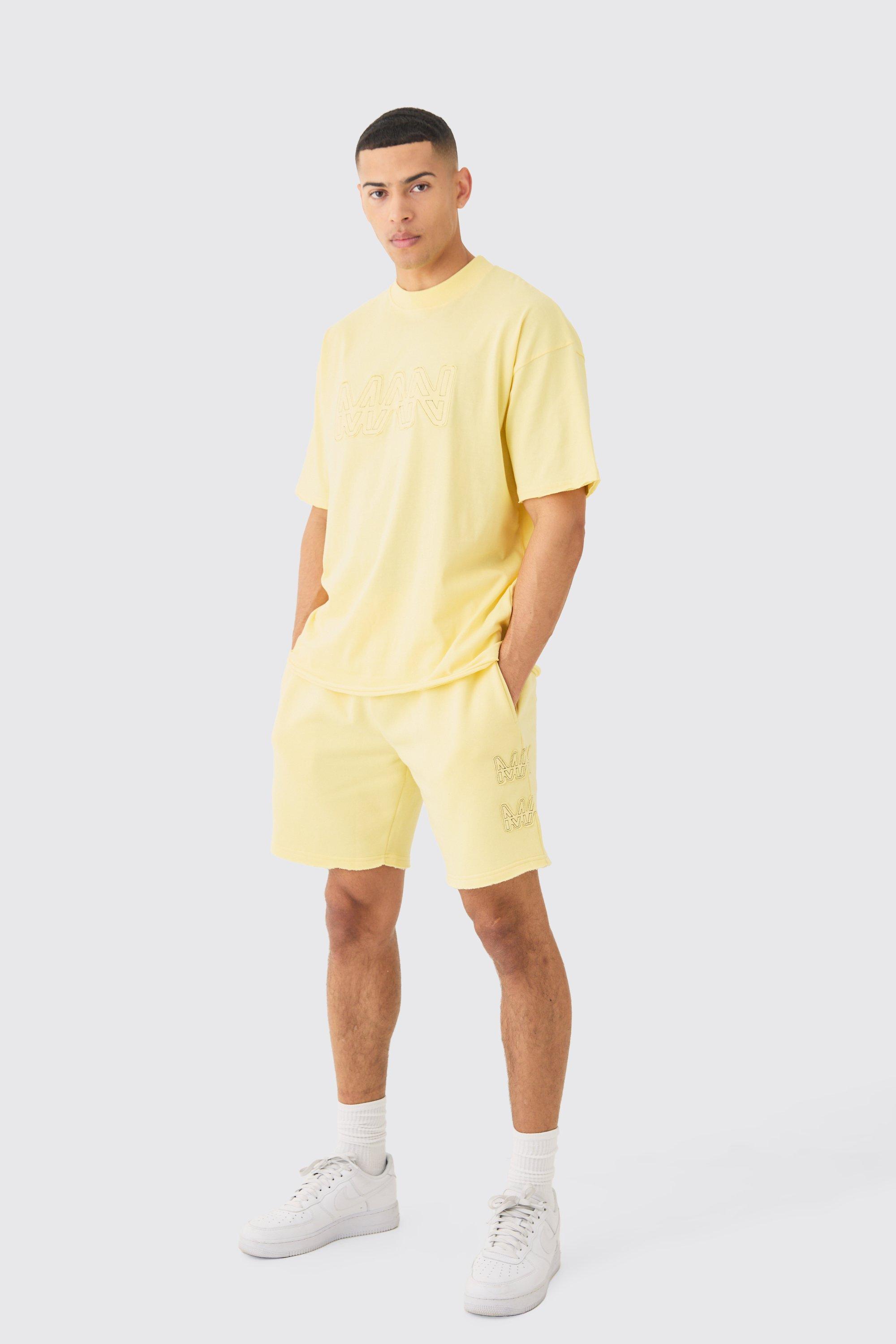 Image of Boxy Man Distressed T-Shirt & Shorts Set, Giallo