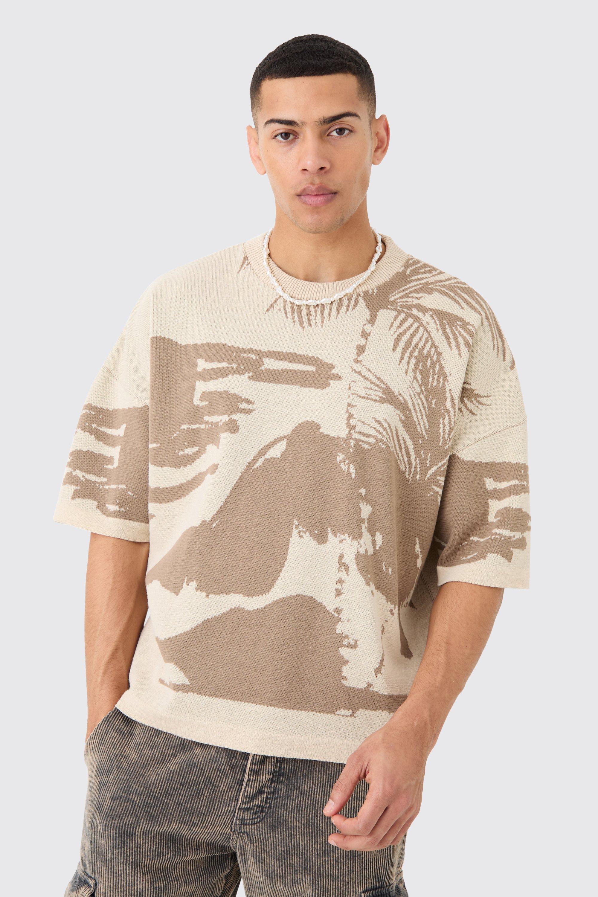 Image of T-shirt oversize in maglia tono su tono con grafica di paesaggio, Beige