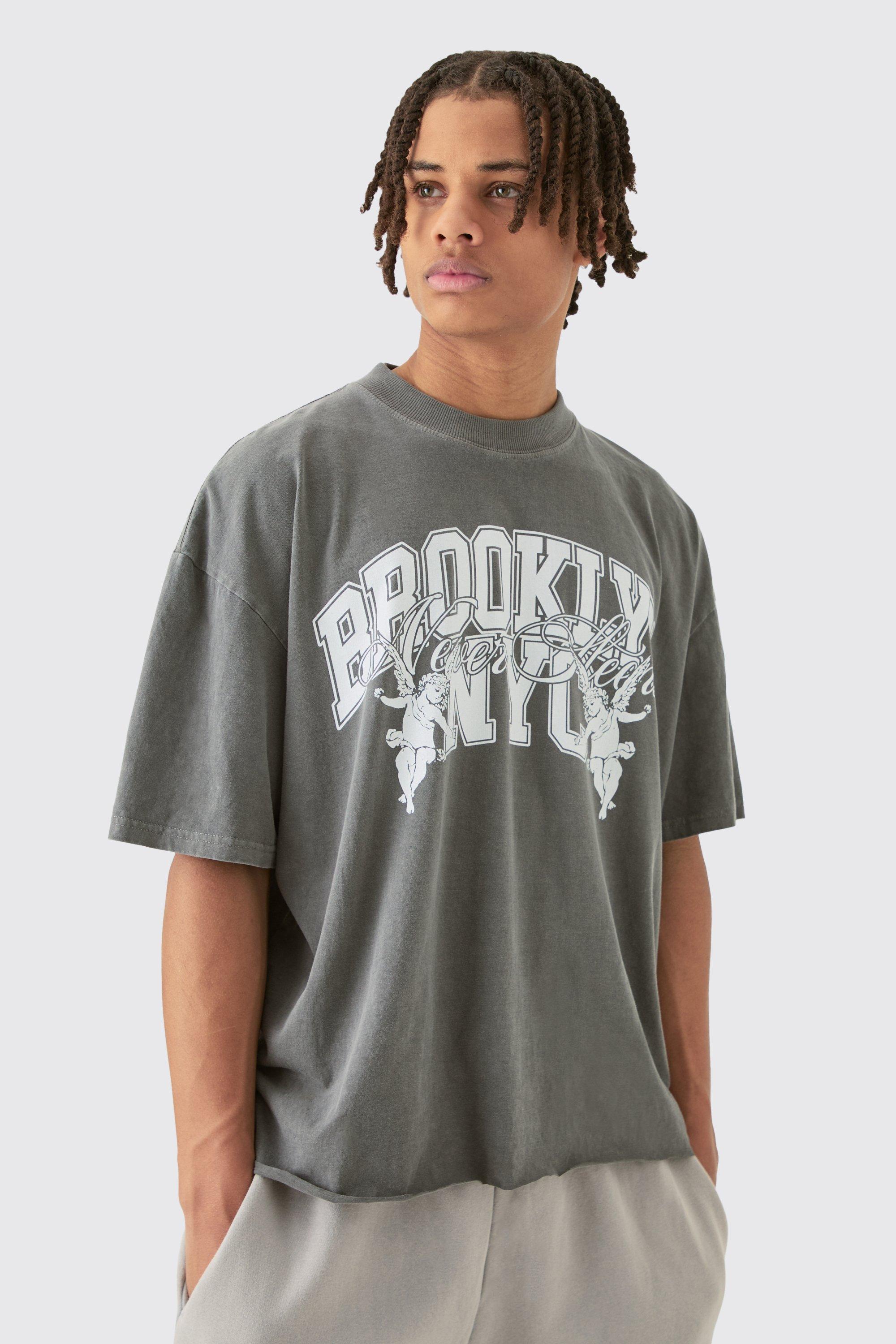 Image of T-shirt squadrata oversize slavata Brooklyn NYC con fondo grezzo, Grigio