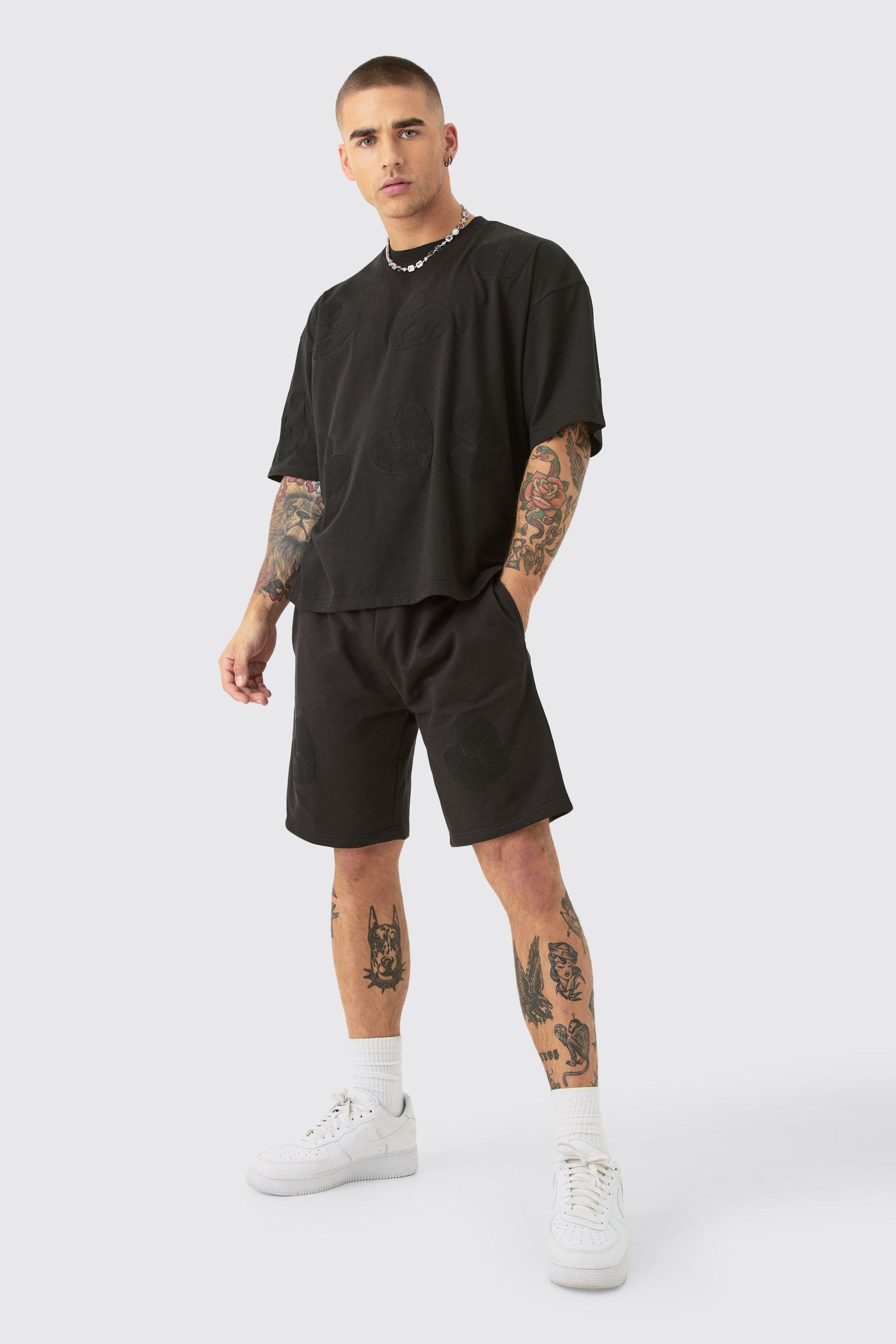 Image of Oversized Boxy All Over Heart Applique T-shirt & Shorts Set, Nero