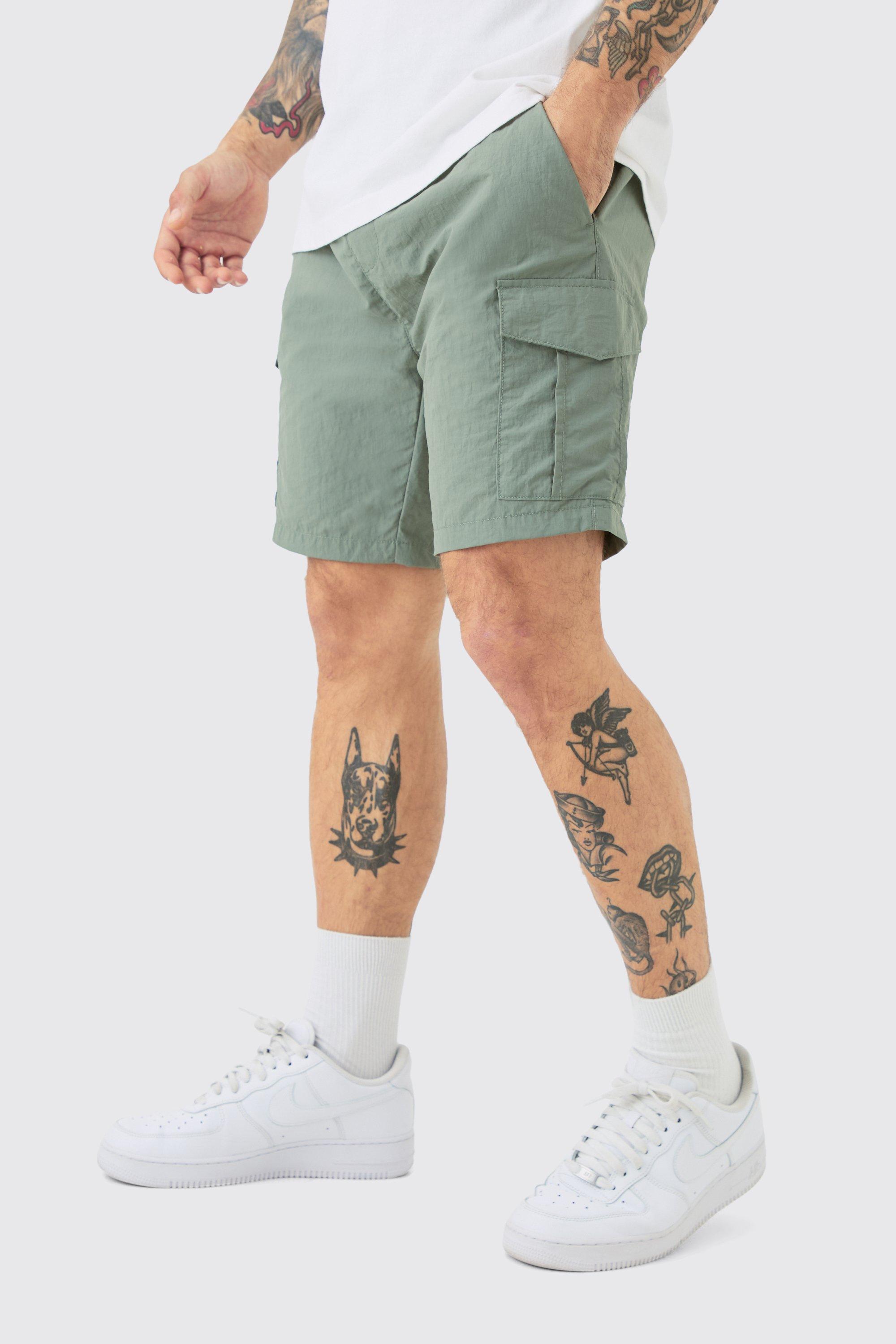 Image of Slim Fit Elastic Waist Cargo Shorts, Verde