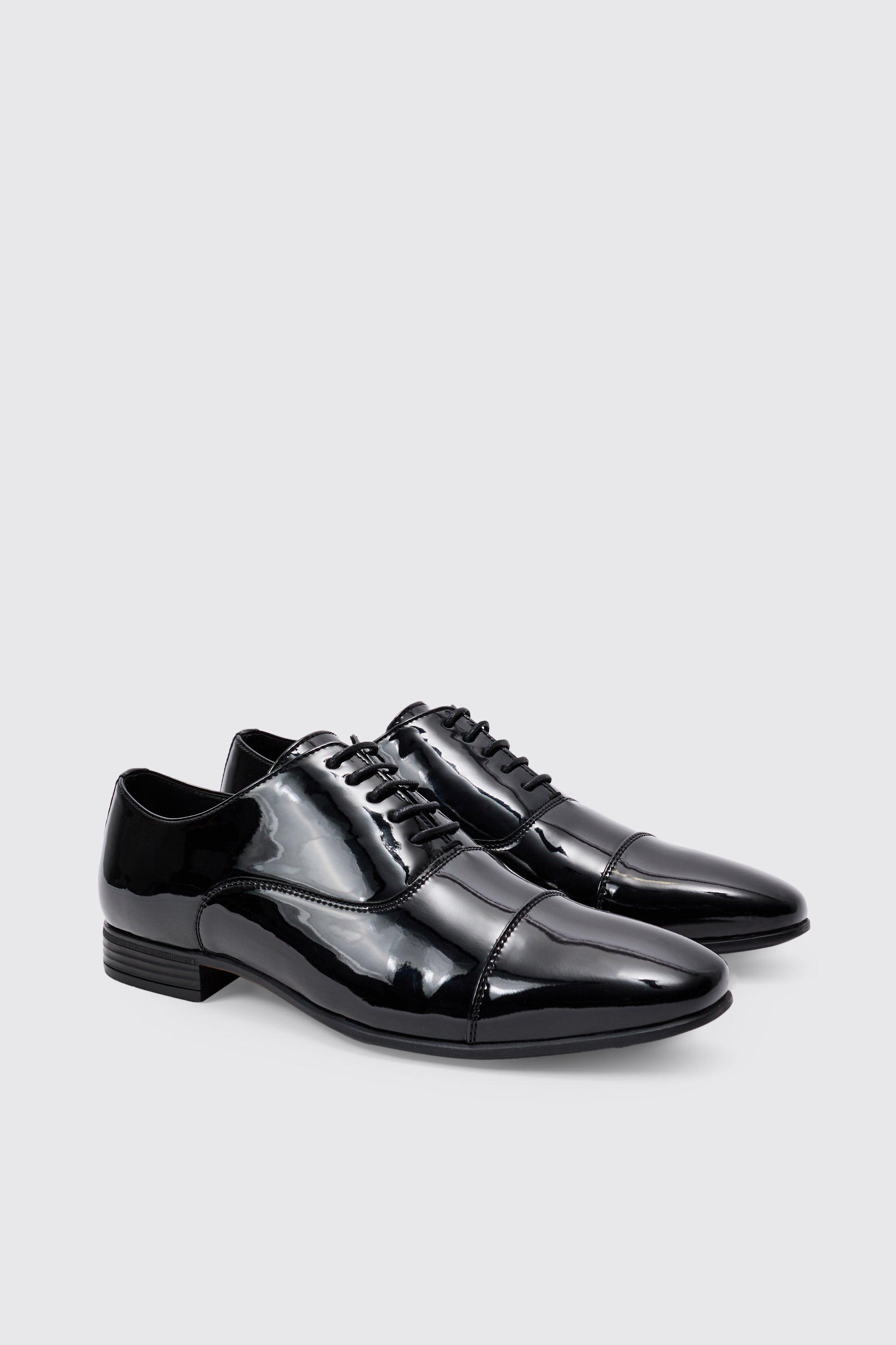 Oxford in vernice, Nero