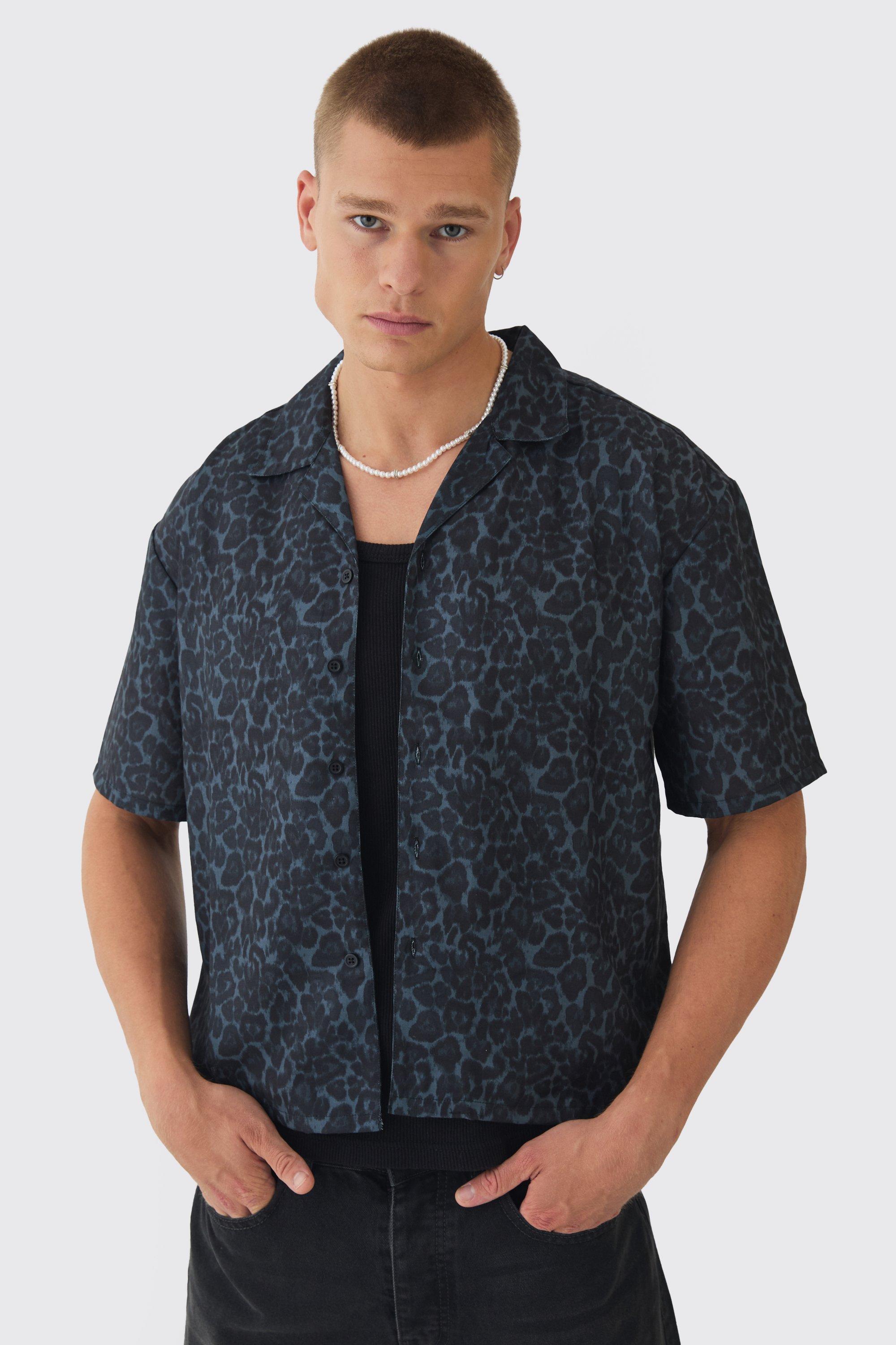 Camicia oversize con stampa leopardata e rever, Nero