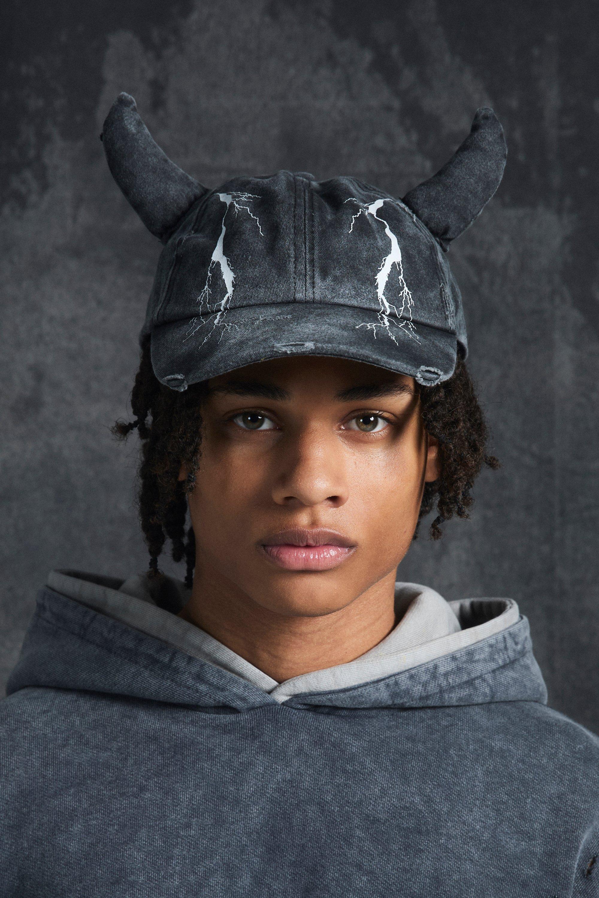 Mens Trippie Redd Graphic Print Distressed Horn Cap In Black, Black