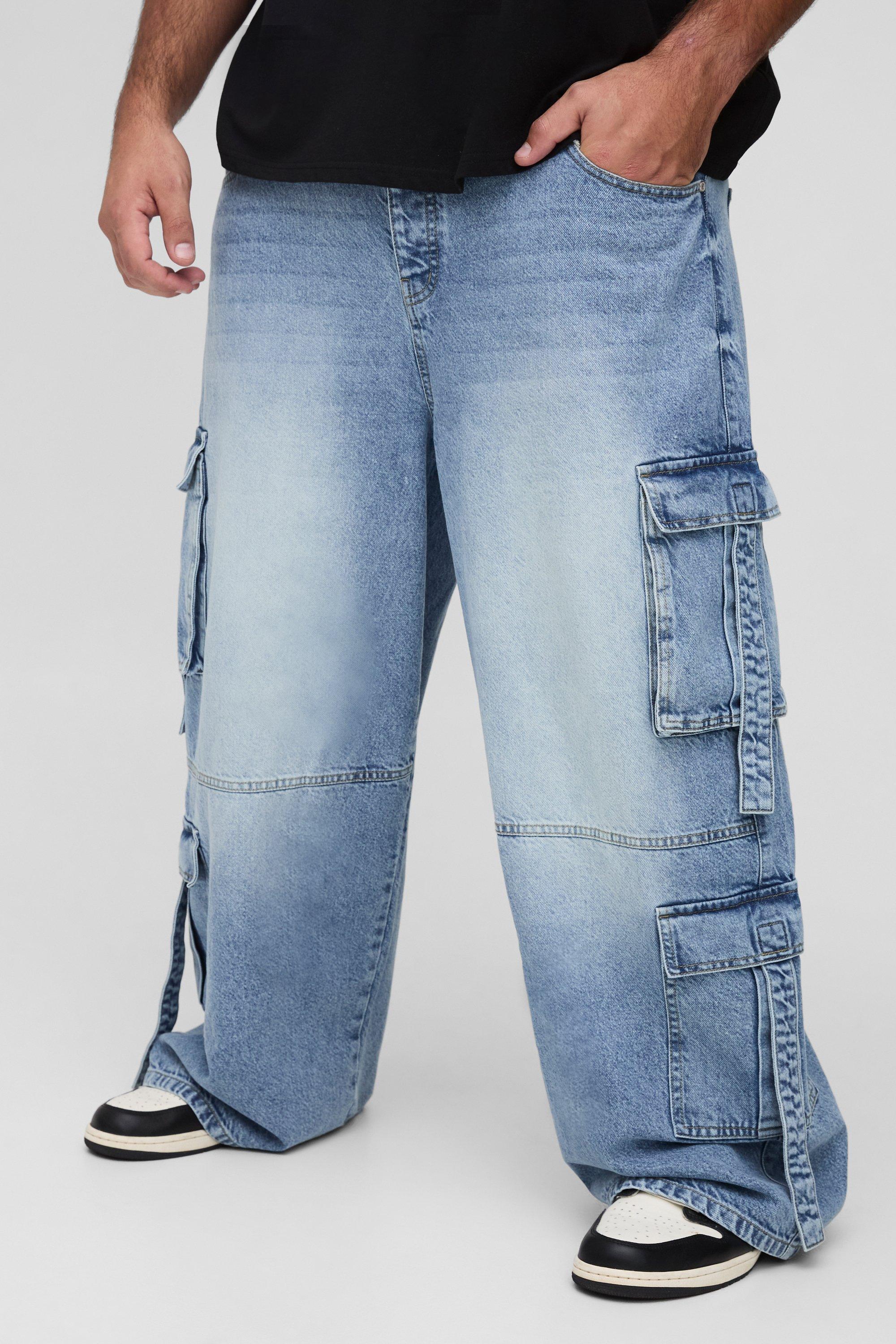 Boohoo Plus Baggy Cargo Jeans Met Zakken, Light Wash