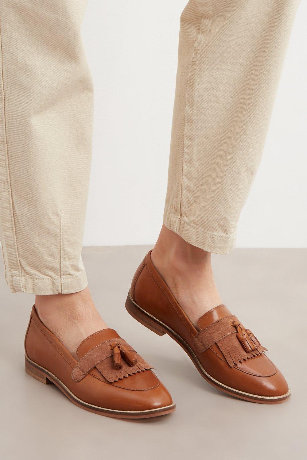 Womens Principles: Colette Leather Fringed Loafers