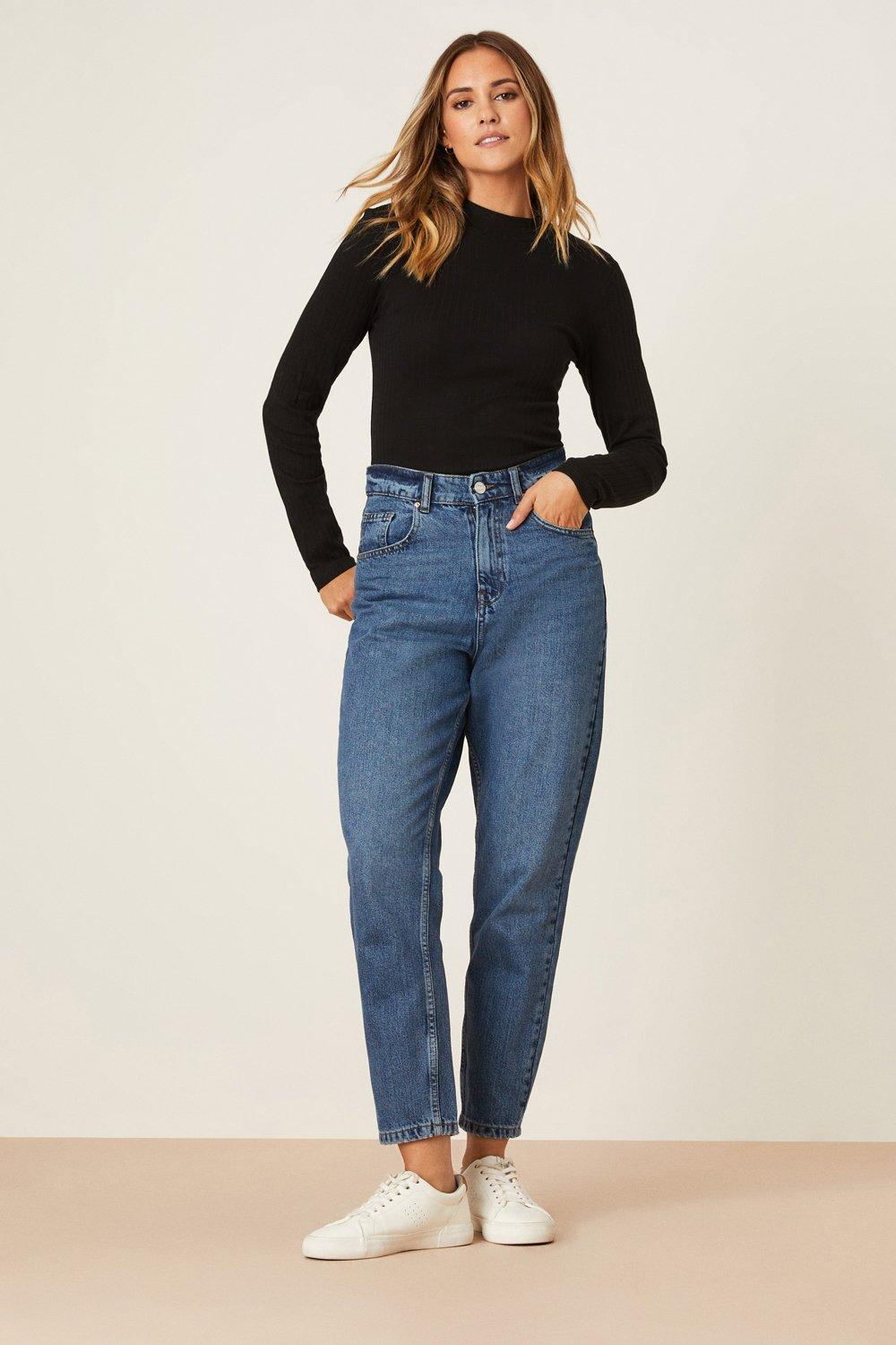 Womens Relaxed Fit Mom Jeans