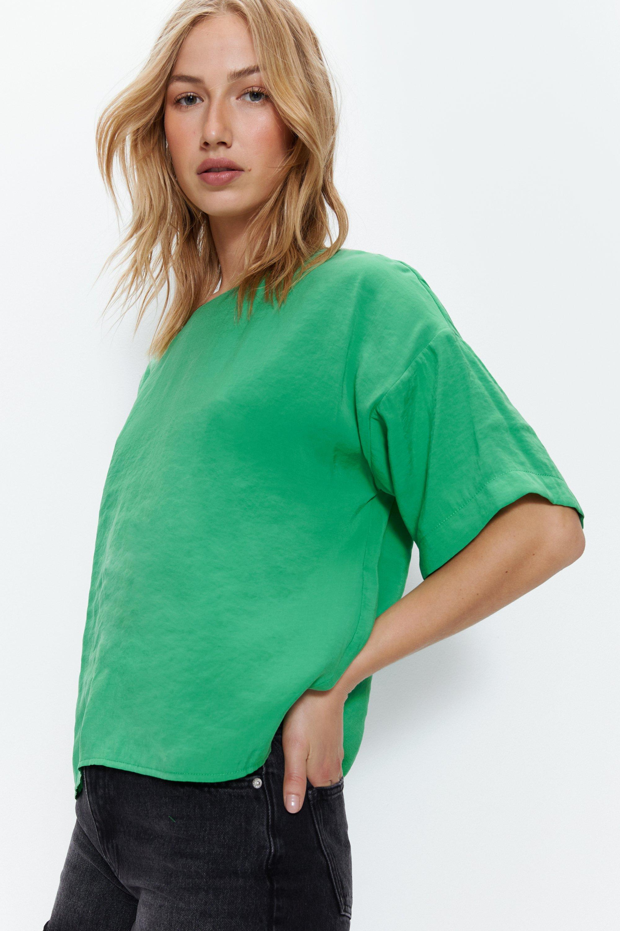 Womens Short Sleeve Textured Woven Tee - green