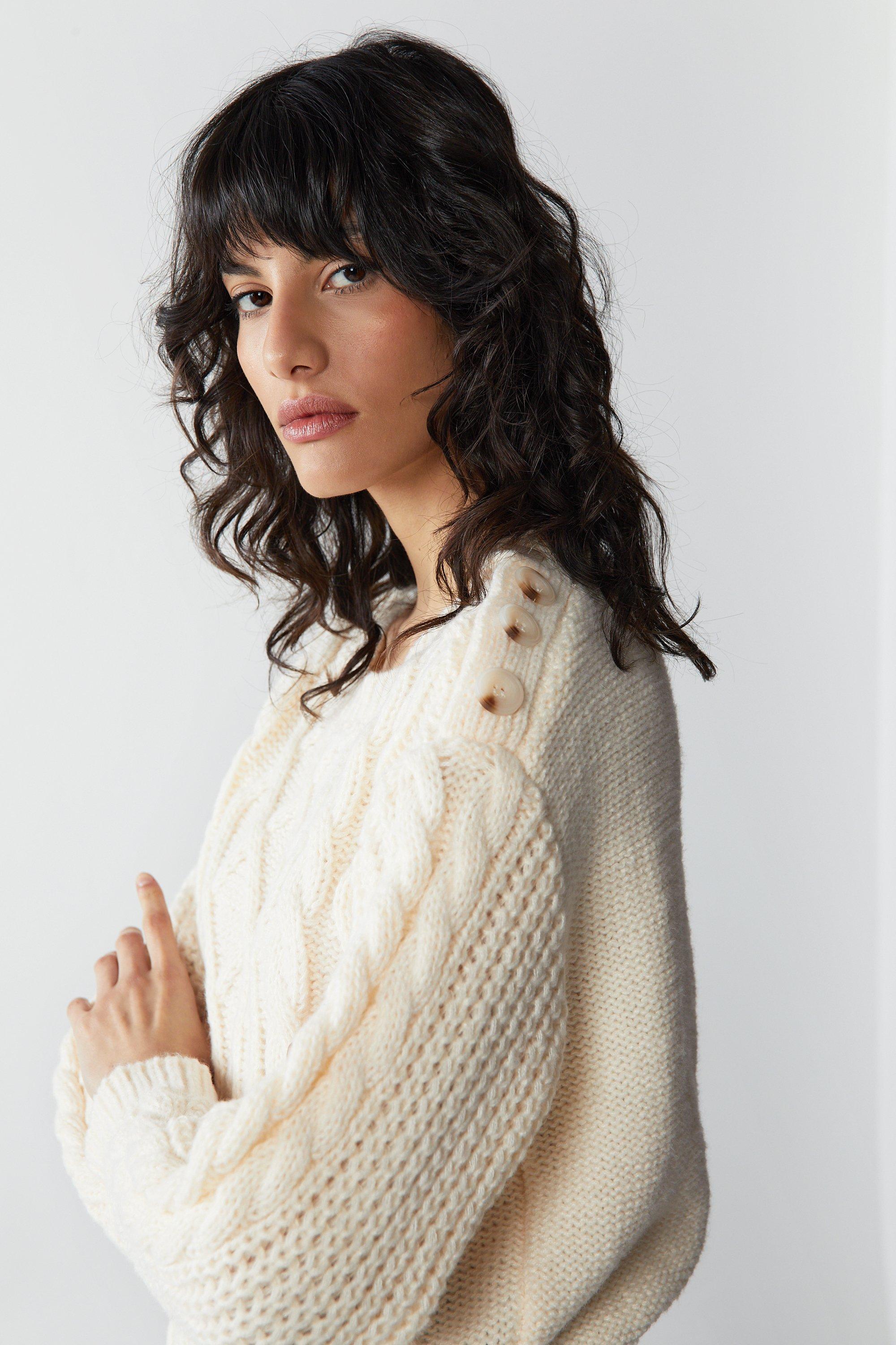Womens Cable Button Shoulder Crew Neck Jumper - ivory