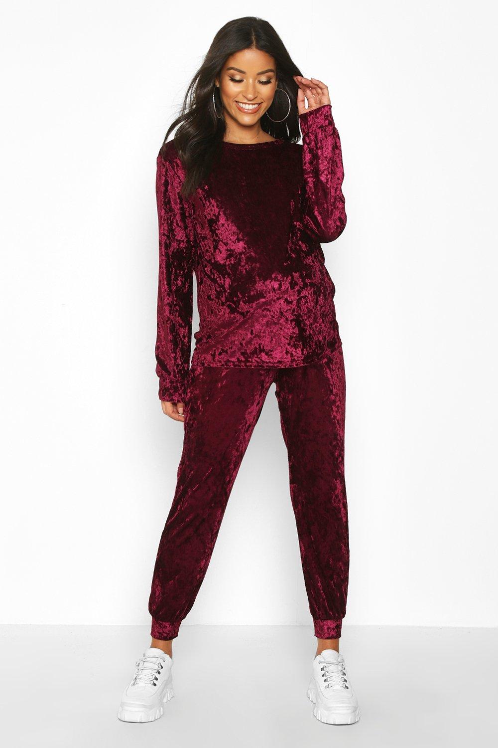 

Maternity Crew Neck Velvet Lounge Set, Wine