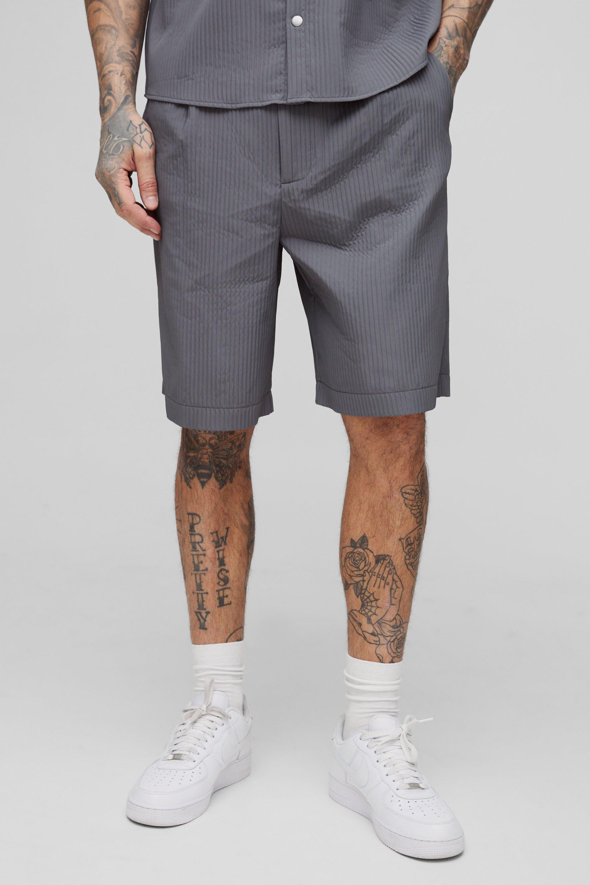 Mens Grey Tall Technical Pleated Relaxed Fit Shorts, Grey