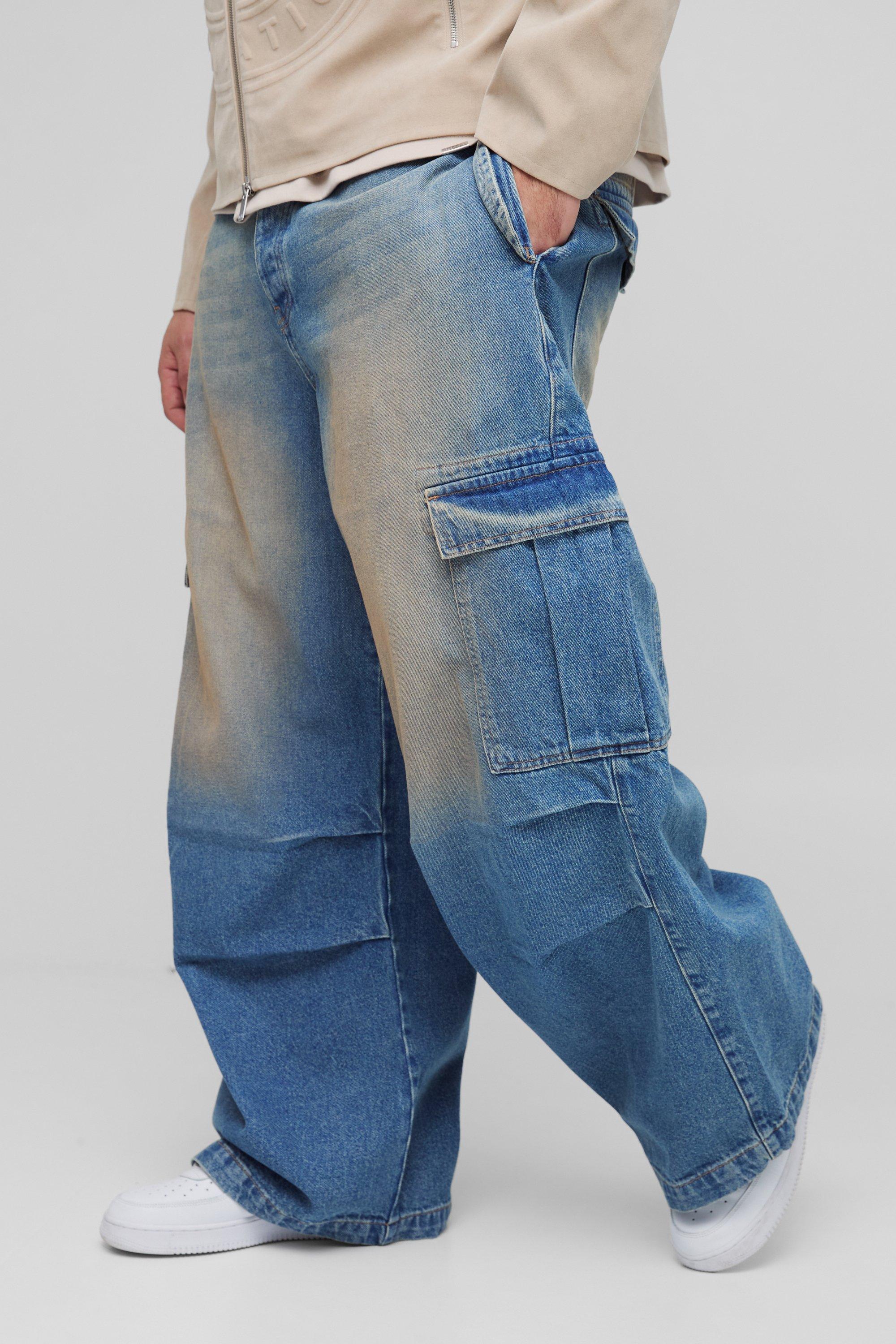 Boohoo Plus Baggy Cargo Jeans Met Geplooide Knieën, Mid Wash