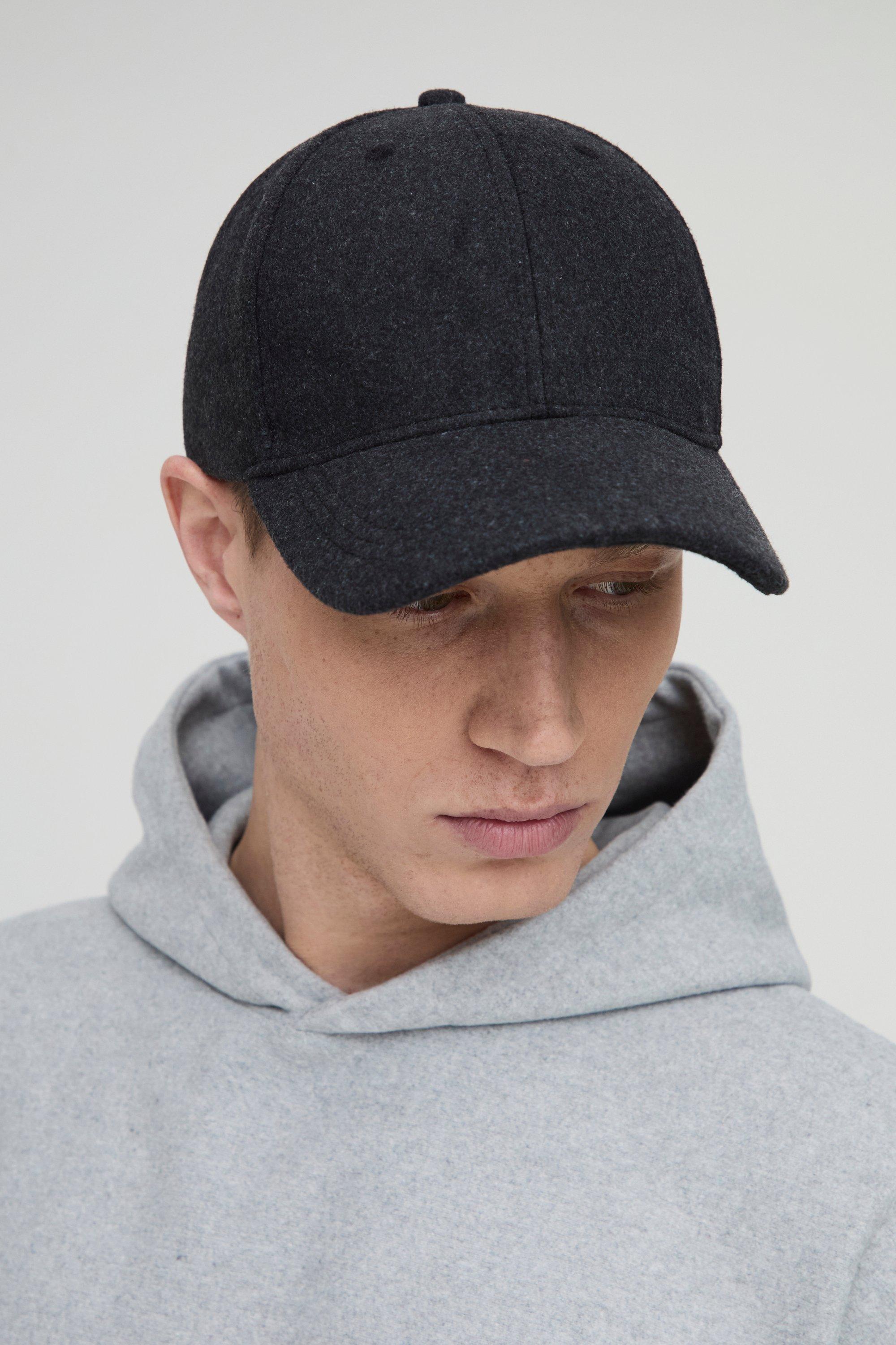 Mens Grey Melton Cap In Charcoal, Grey