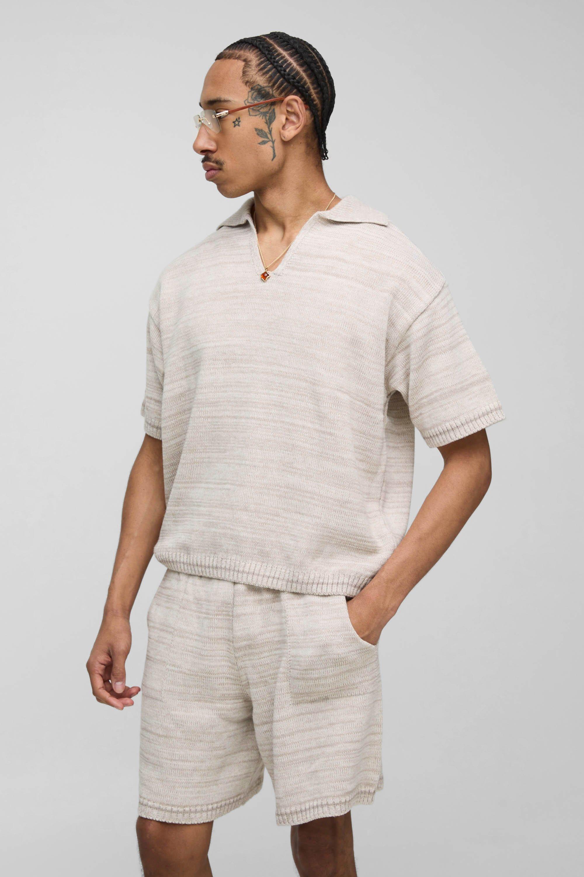 Image of Set polo squadrata oversize in maglia in mélange & pantaloncini rilassati, Beige