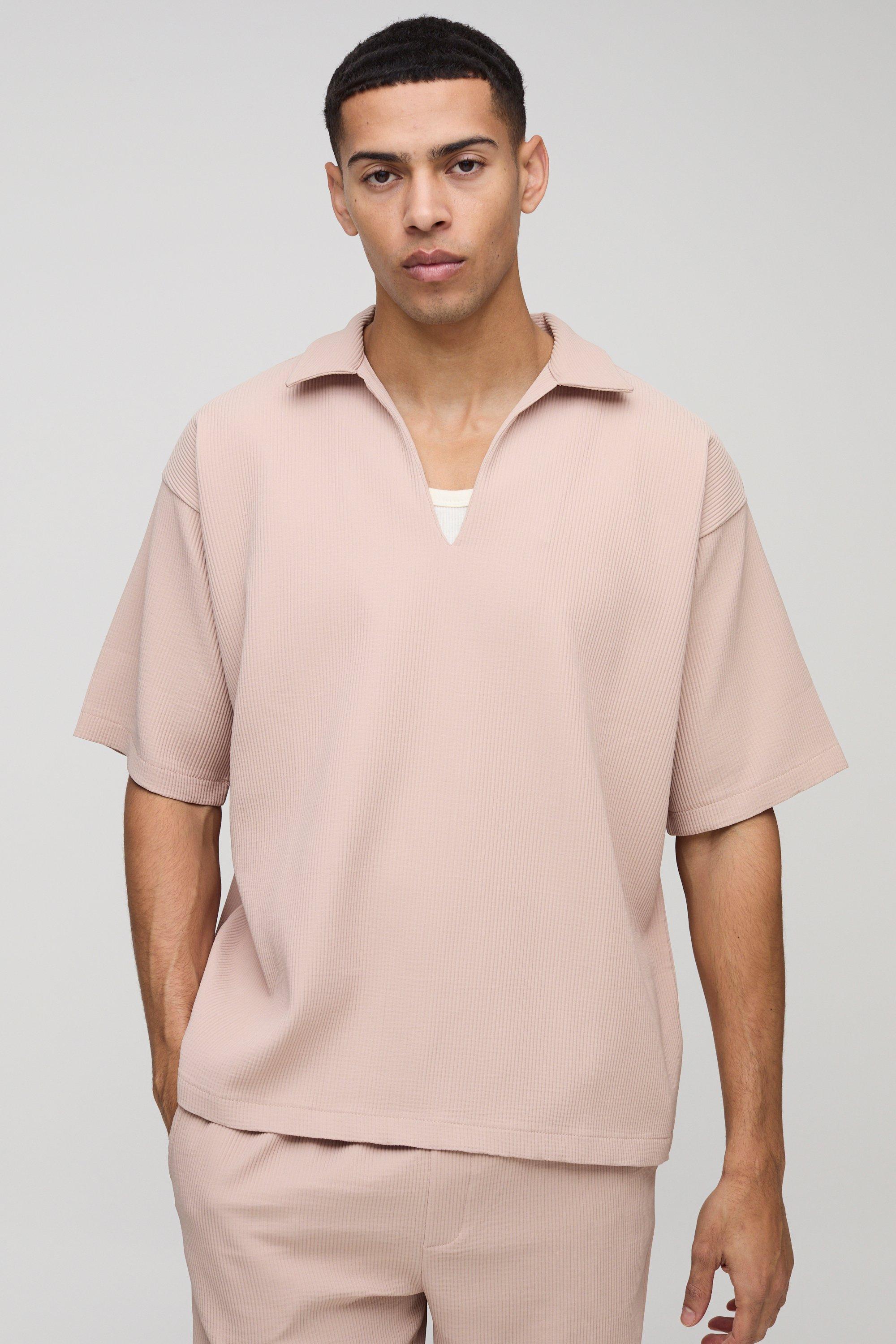 Image of Camicia oversize a pieghe con scollo a V, Beige
