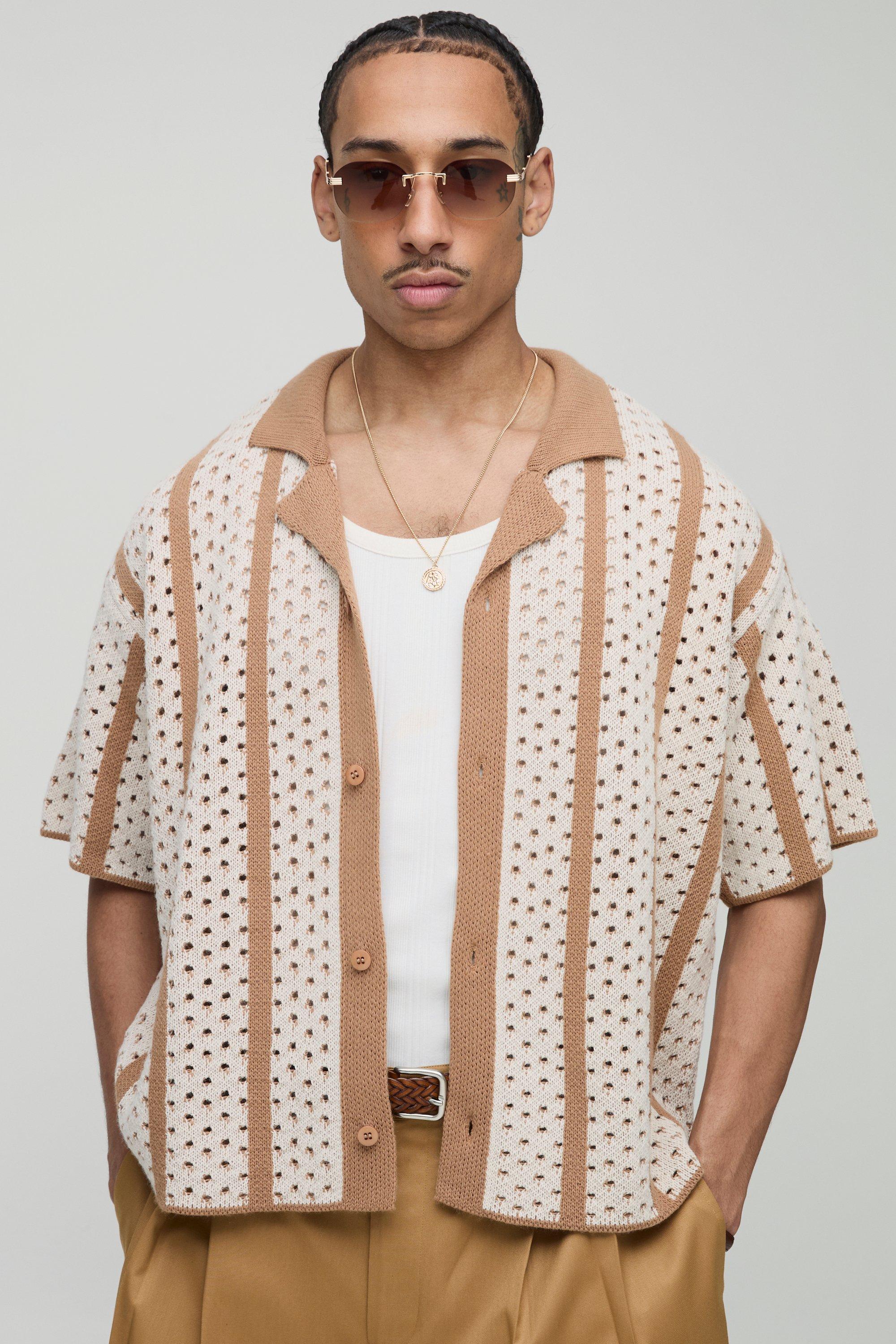Image of Set camicia squadrata in maglia a righe & pantaloncini, Beige