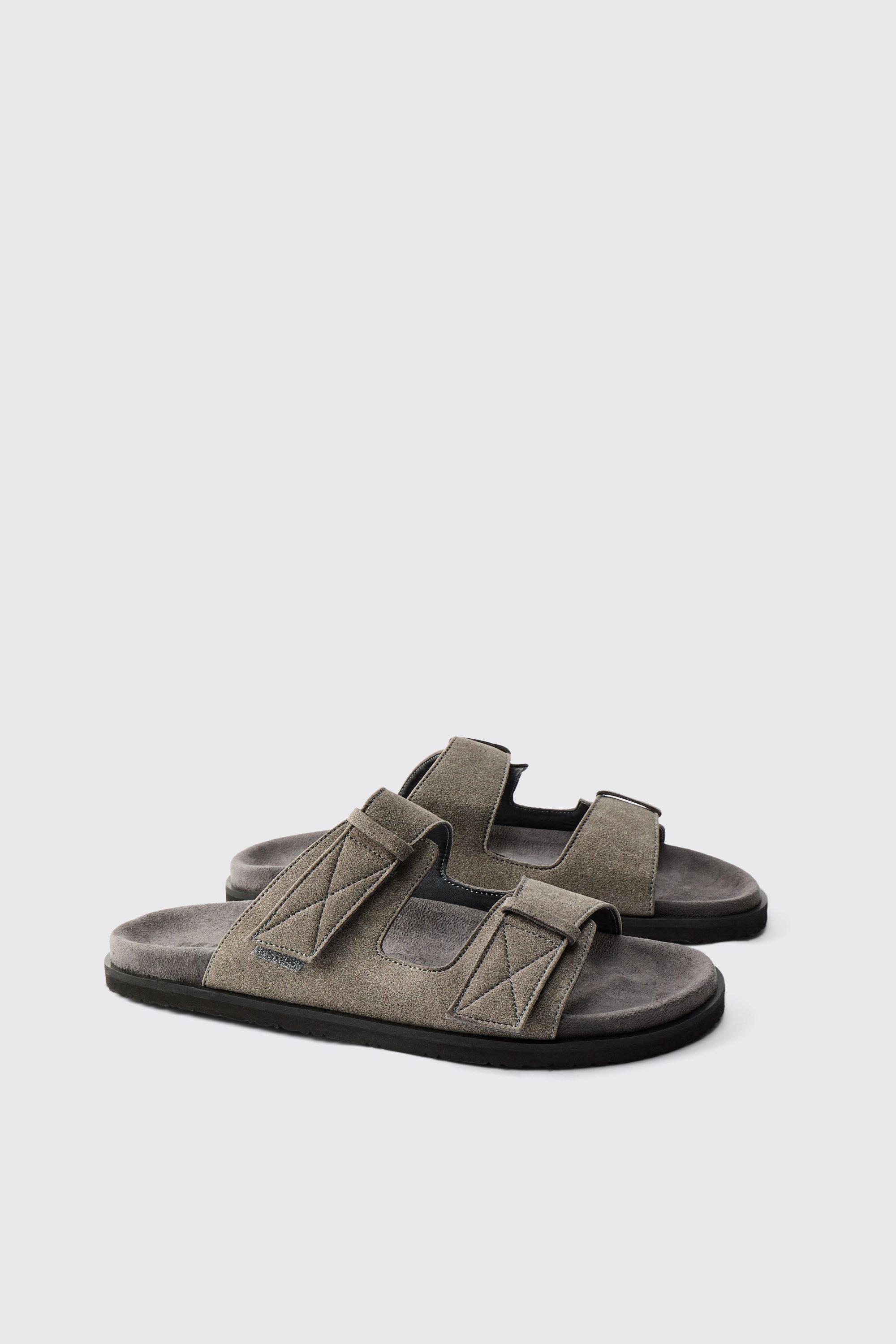 Boohoo Nep Suède Sandalen Met Dubbele Bandjes En Stiksels, Grey