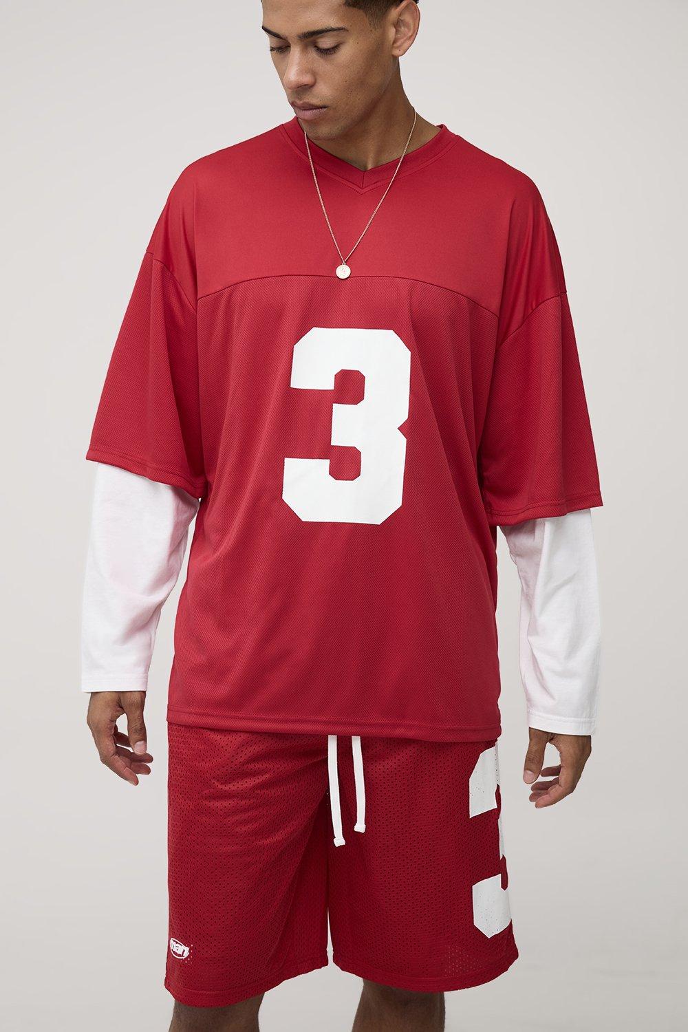 boohoo MAN SPORTS メッシュ Tシャツ & ショート セットアップ boohoo プリーツ デザイン 半袖シャツ & ショート セットアップ