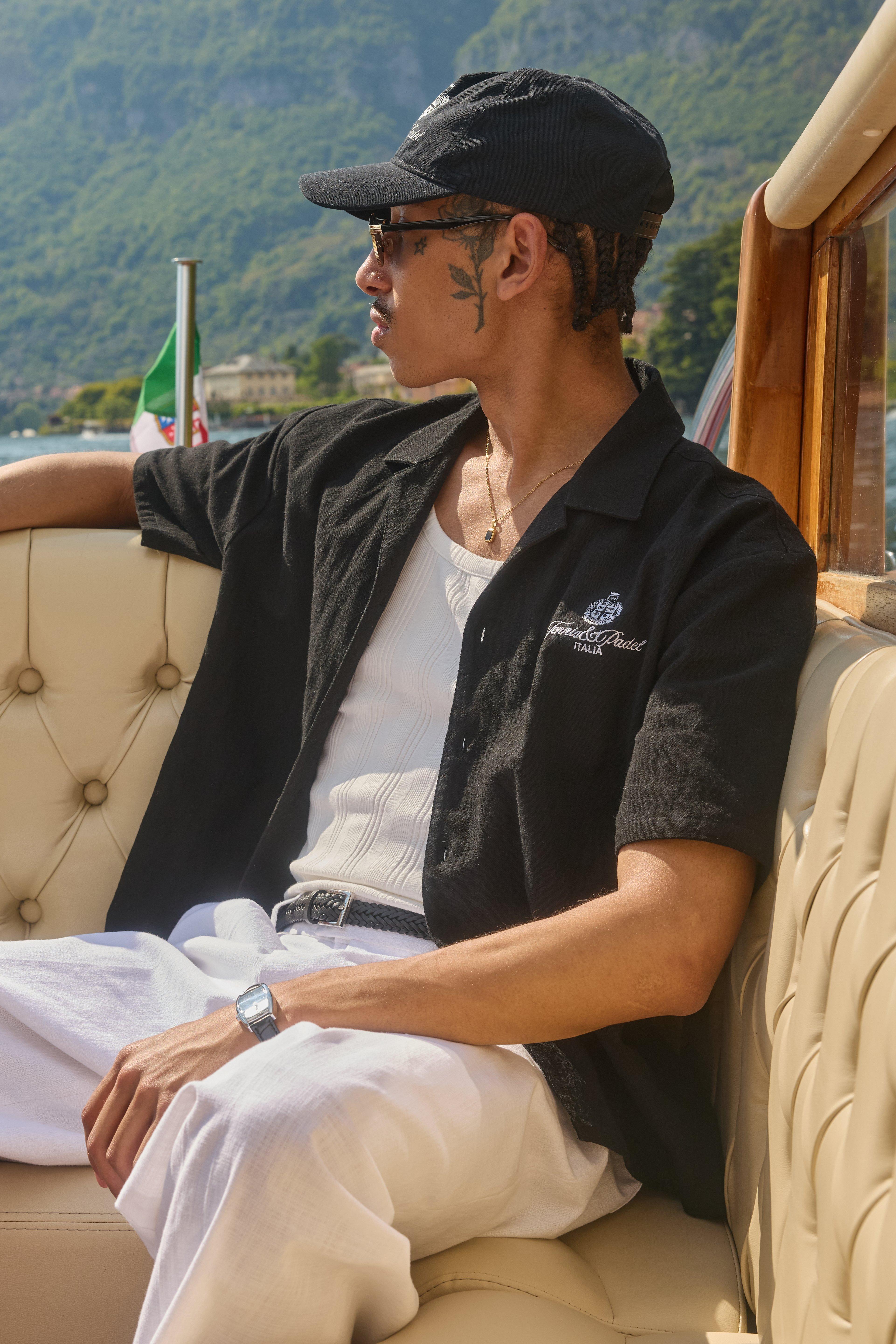 Image of Camicia squadrata oversize in tela da tennis & padel, Nero