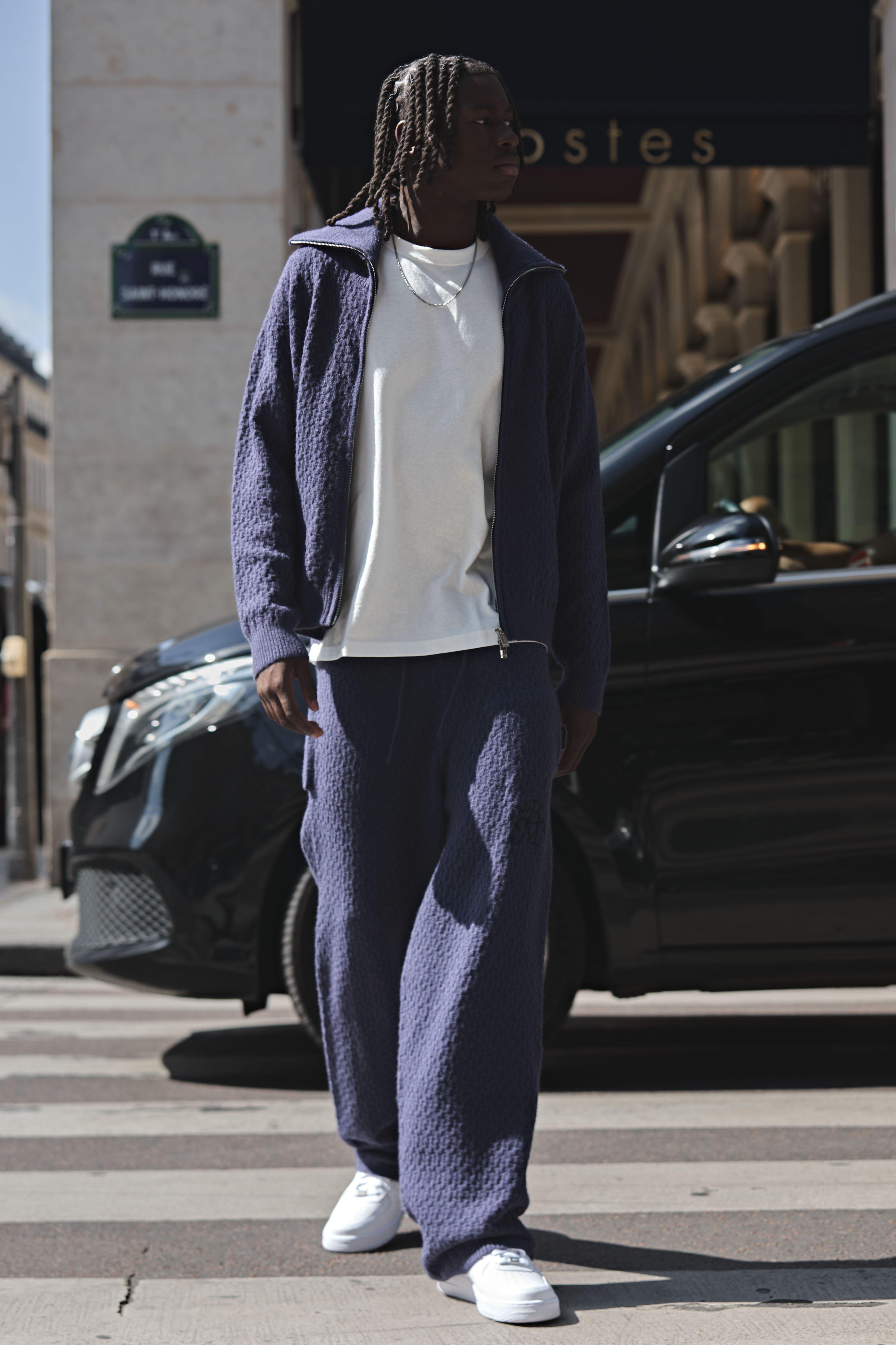 Mens Navy Relaxed Knitted Boucle Embroidered Jogger, Navy
