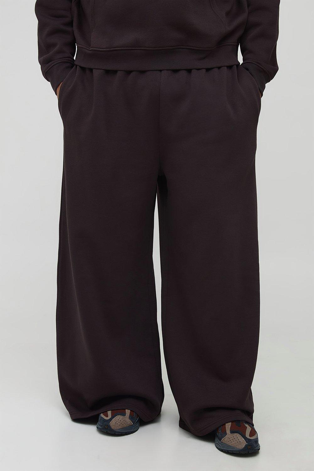 Image of Plus Basic Extreme Wide Leg Jogger, Brown