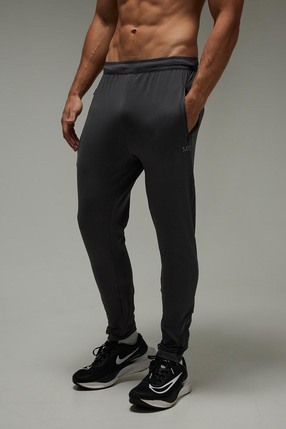 Image of Man Active Gym Performance Jogger 2 Pack, Multi
