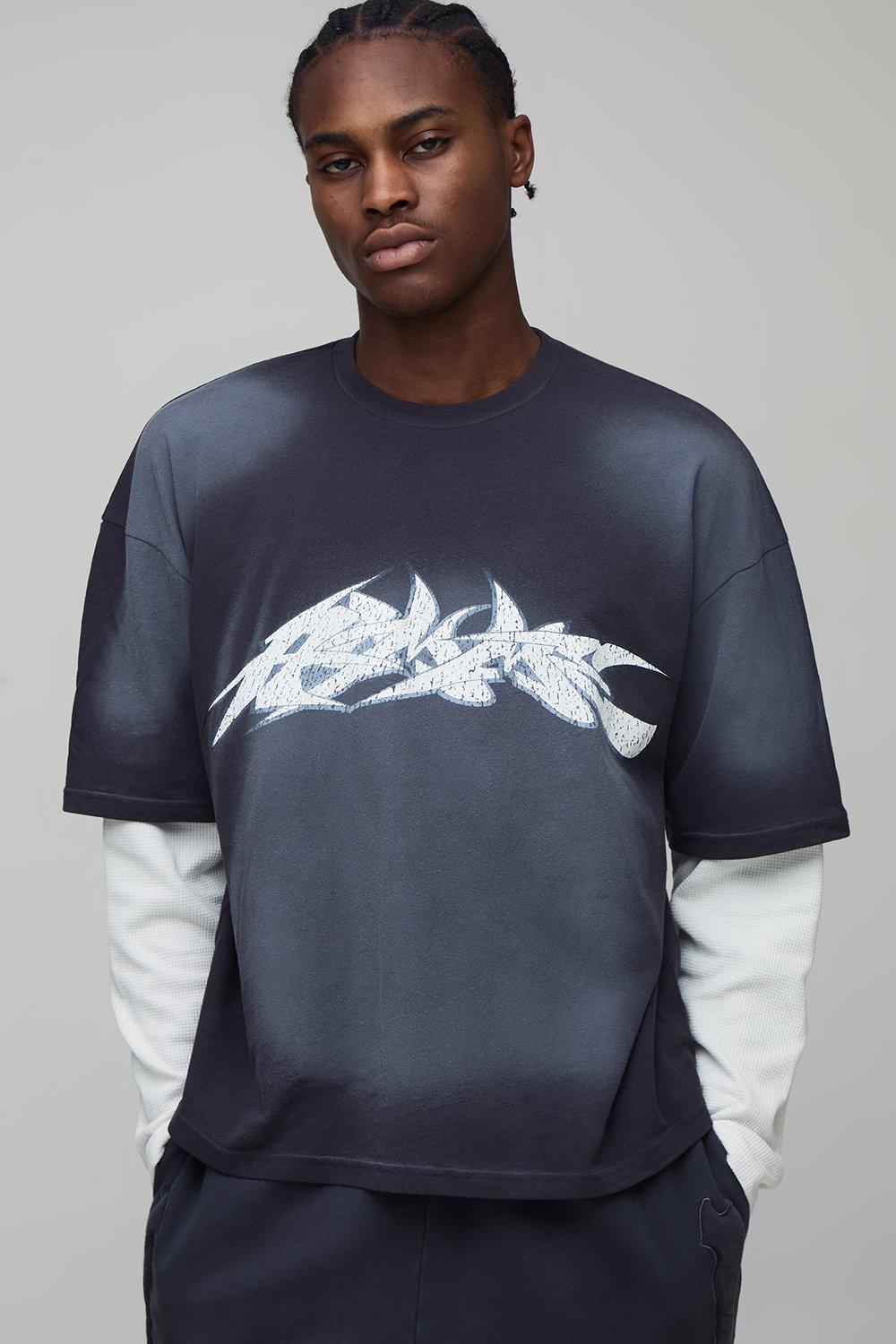 Image of Oversized Boxy Graphic Waffle Faux Layer Spray Washed T-Shirt, Grigio