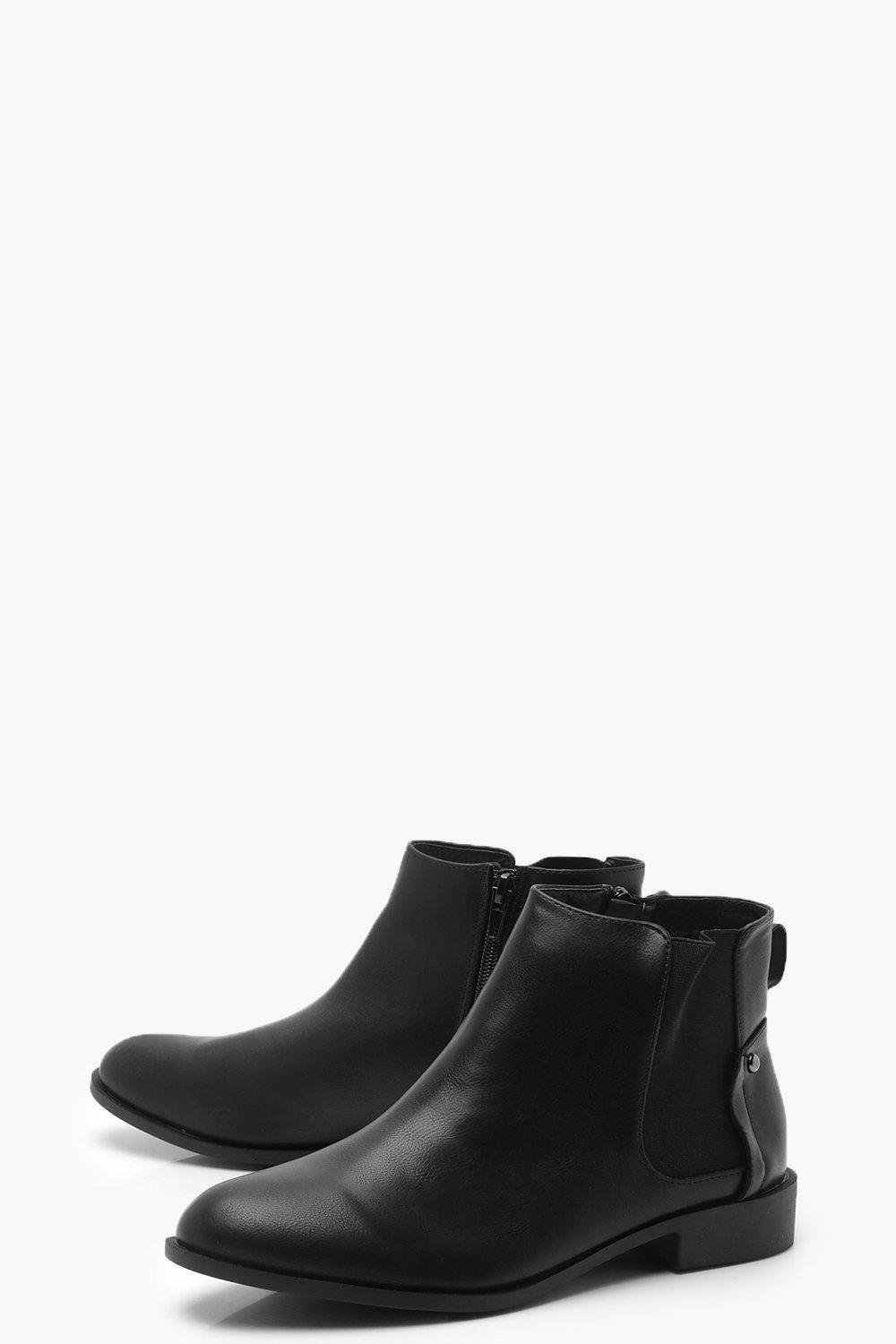 stud detail chelsea boots