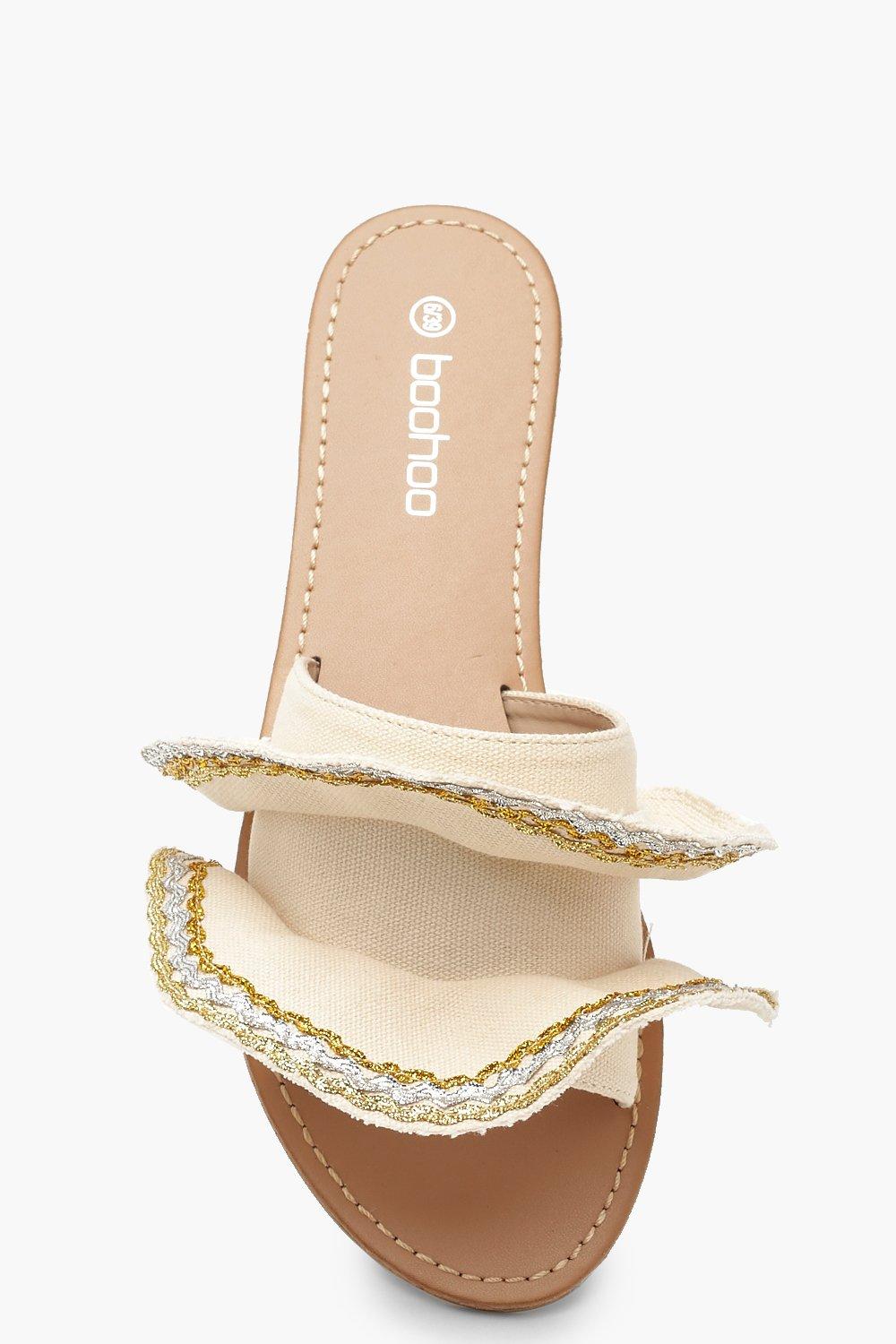 

Металлизированные шлепки из холщовой ткани с оборками, Beige