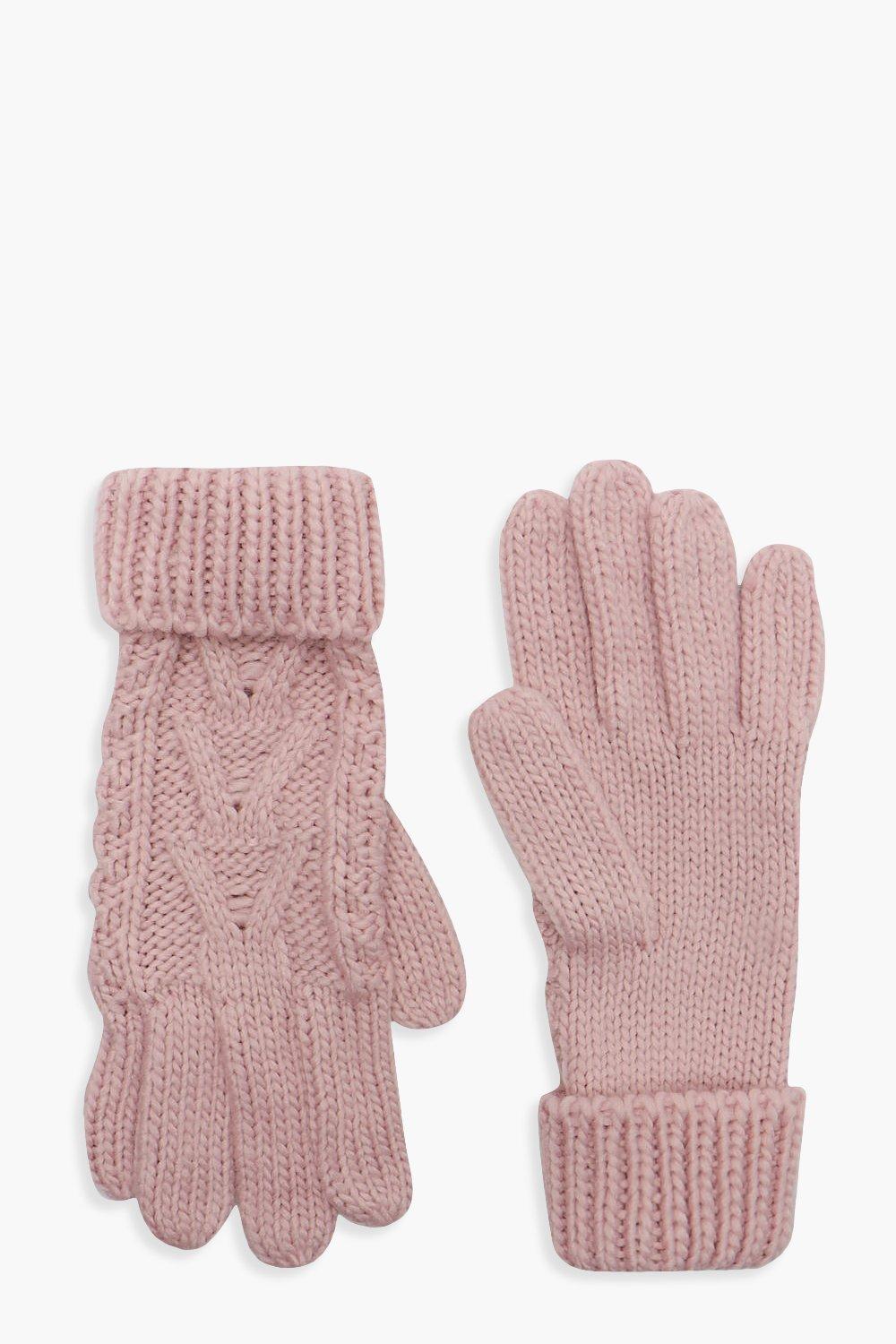 cable knit gloves