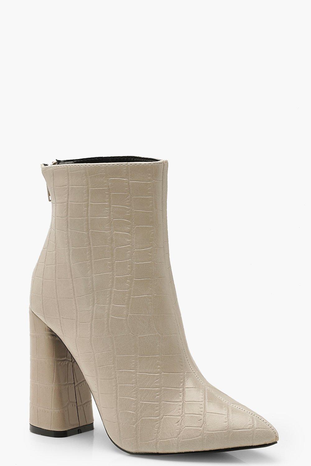 boohoo croc boots